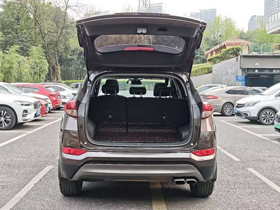 Hyundai Tucson 2015 car image #28