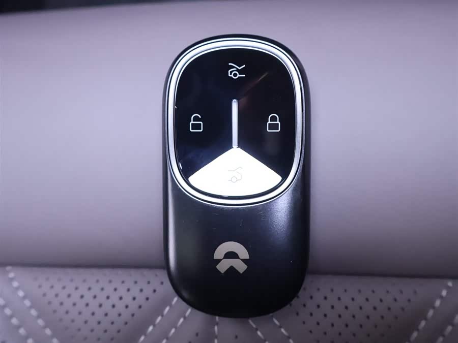 蔚来 蔚来ES8 2026 汽车图片 #28