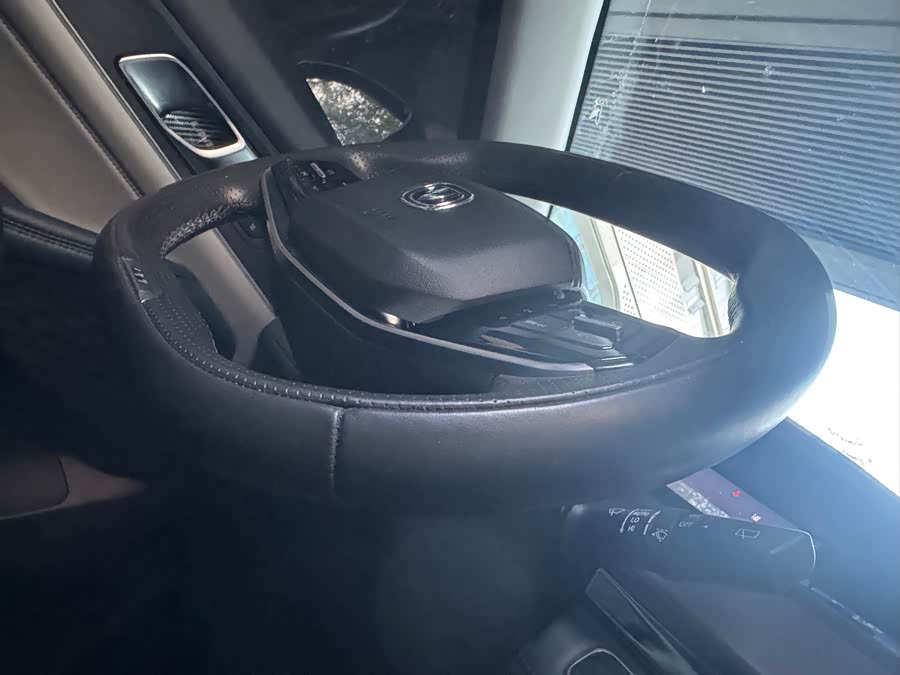 Changan UNI-K iDD 2022 immagine di auto #28