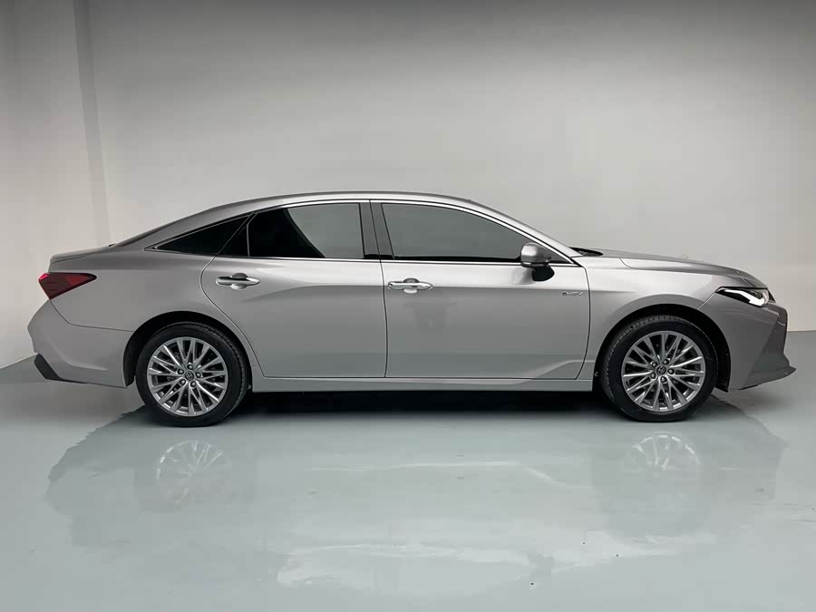 Toyota Avalon 2025 car image #28