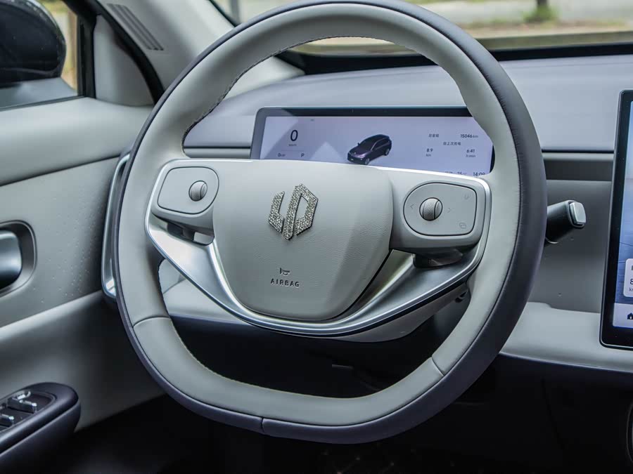 零跑汽车 零跑B10 2025 汽车图片 #28