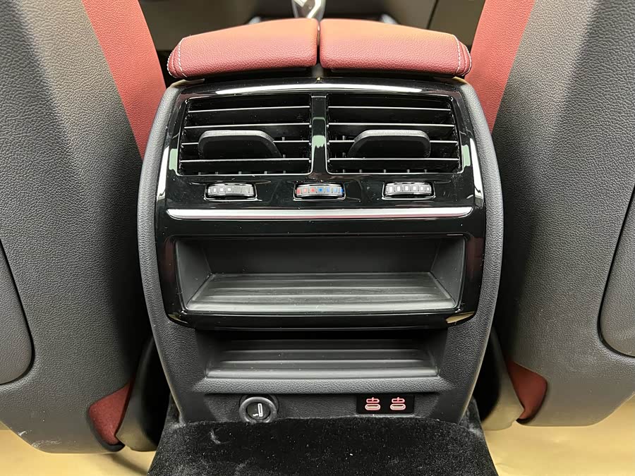 BMW 5 Series 2022 car image #28