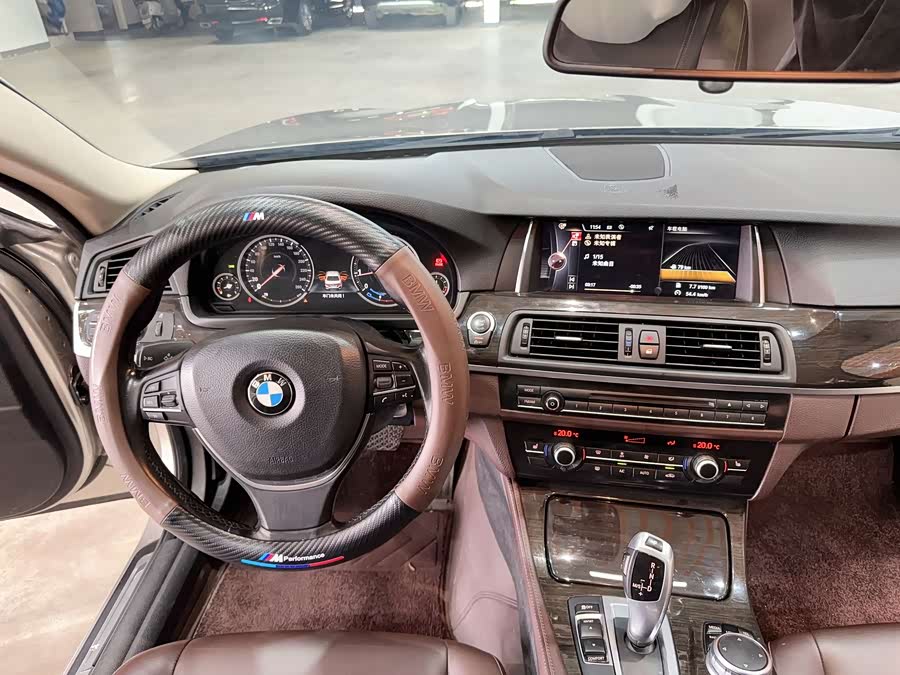 BMW 5 Series 2016 car image #28