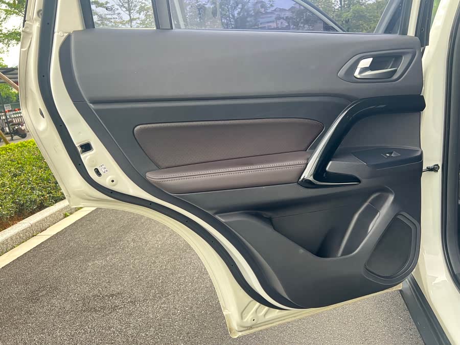 GAC ix4 2019 car image #28