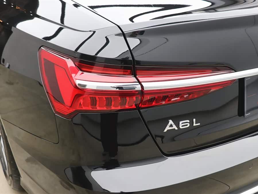 Audi A6L 2025 imagem de carro #28