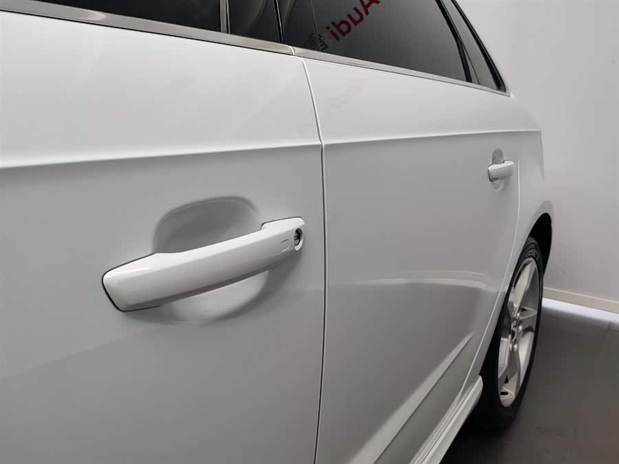 Audi A3 2020 car image #28