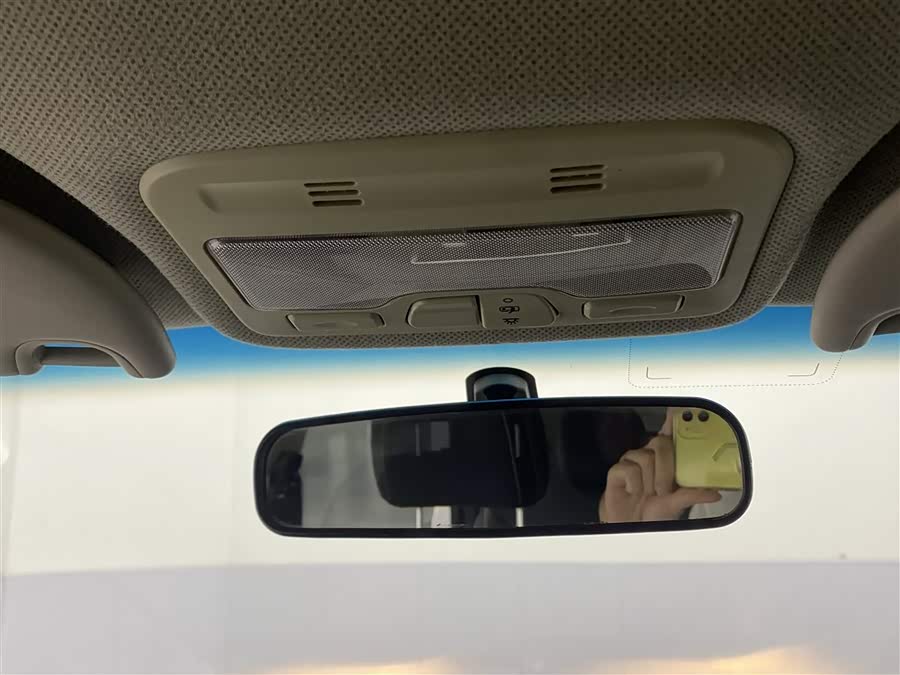 JAC 2019 car image #28