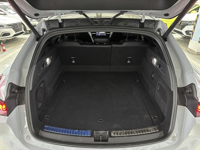 哪吒汽车 哪吒S猎装 2024 #28 哪吒汽车 哪吒S猎装 2024 汽车图片 #28