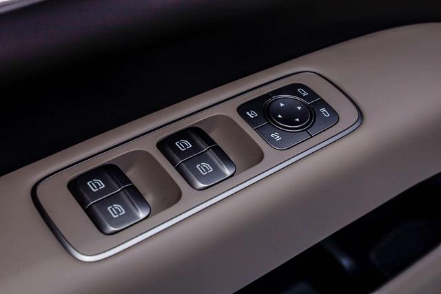 理想汽车 理想i6 2025 汽车图片 #28