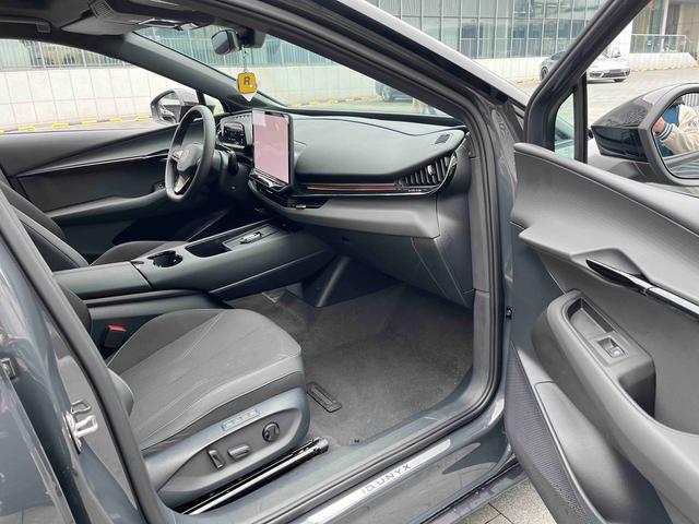 Volkswagen ID.UNYX 06 2024 #28 Volkswagen ID.UNYX 06 2024 image de voiture #28