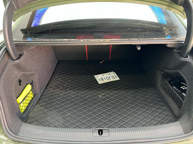 Audi S4 2023 car image #28