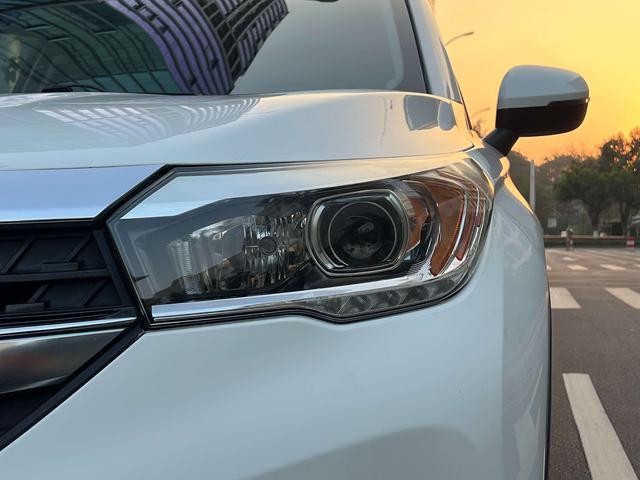 GAC Qizhi PHEV 2018 #28 GAC Qizhi PHEV 2018 car image #28