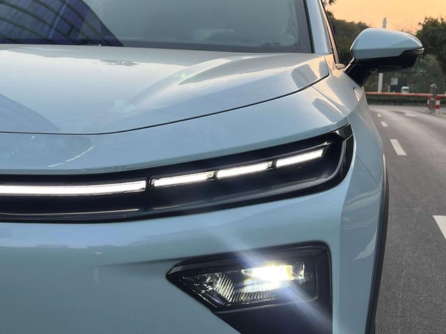 Livan 7 2025 imagen de coche #28