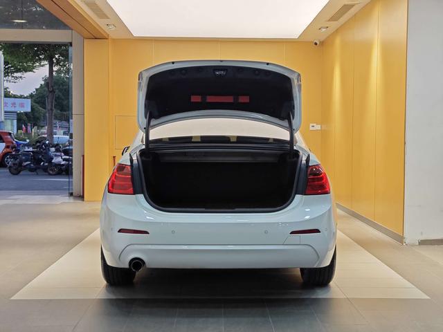 BMW 1 Series 2018 car image #28