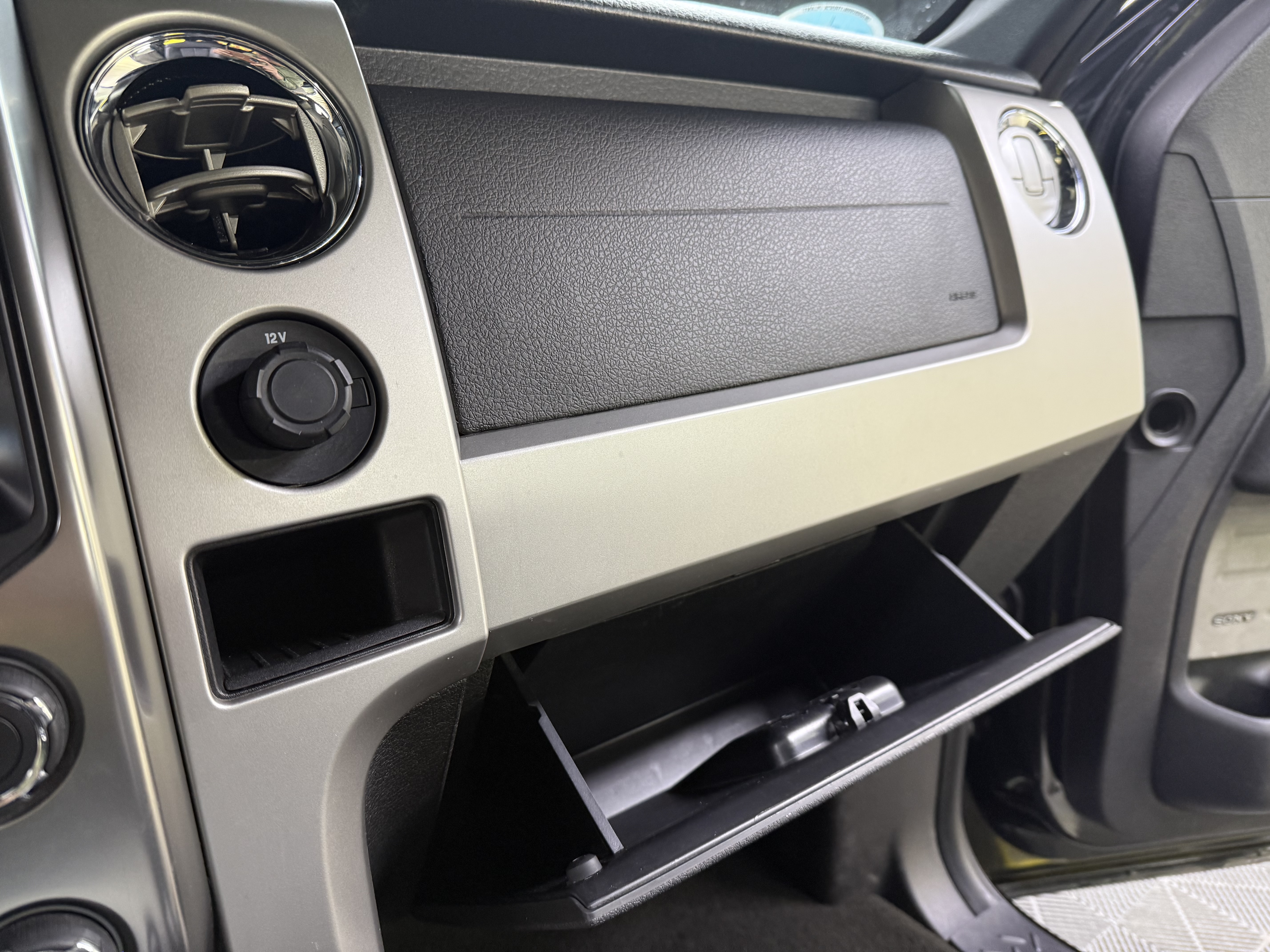 Ford 2017 car image #28