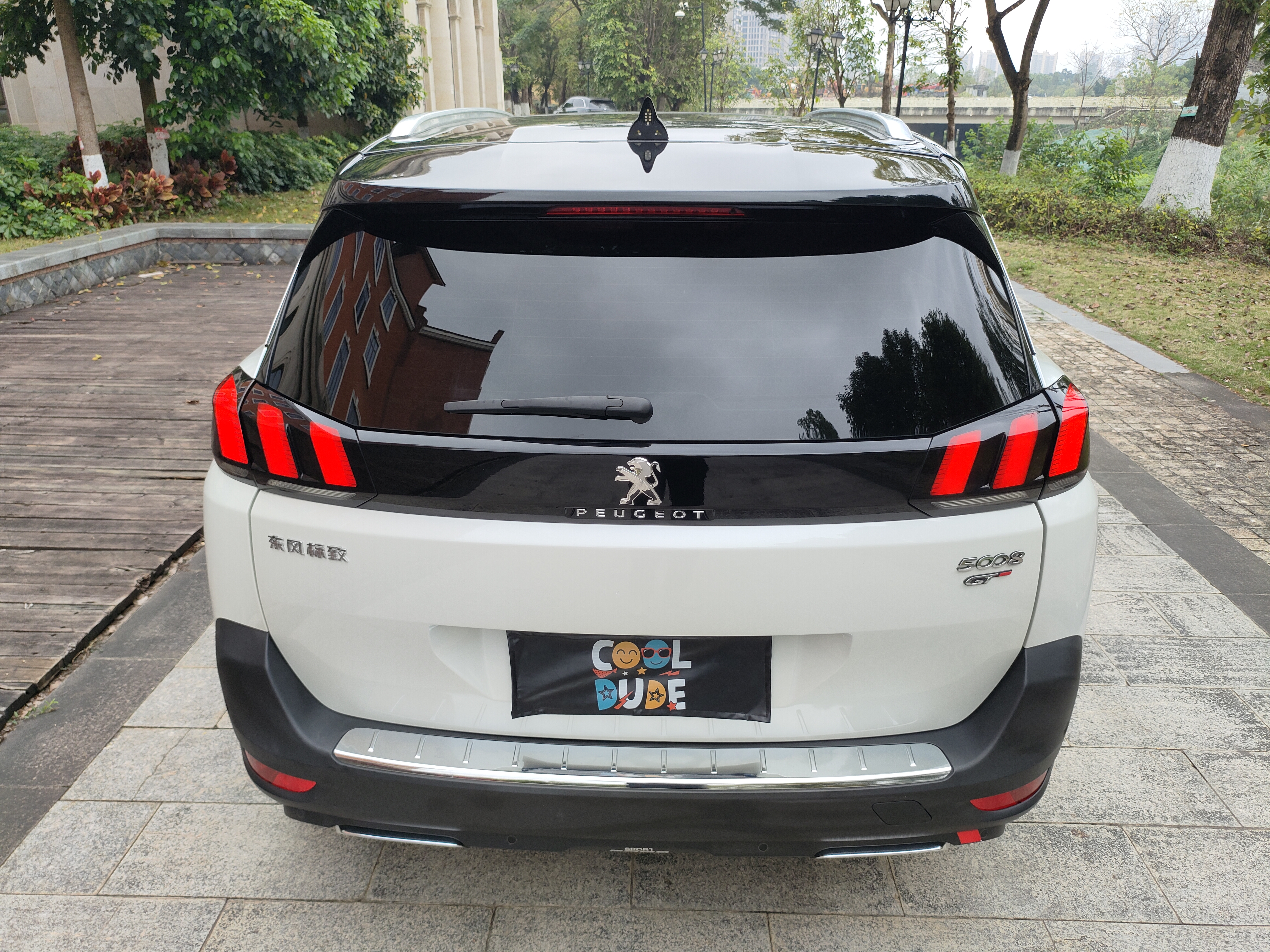 Peugeot 5008 2017 car image #28
