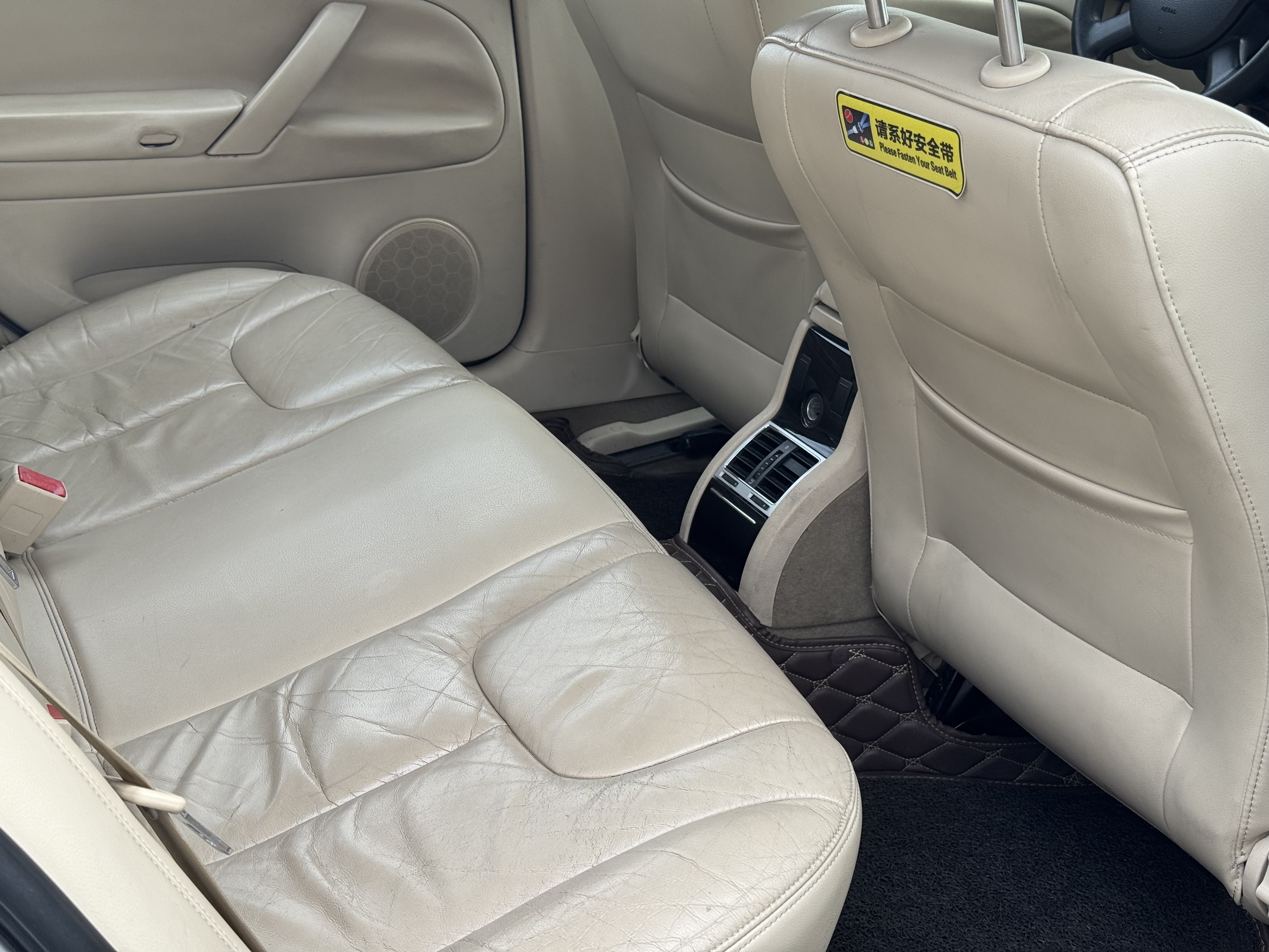 Volkswagen Passat Lingyu 2010 car image #28