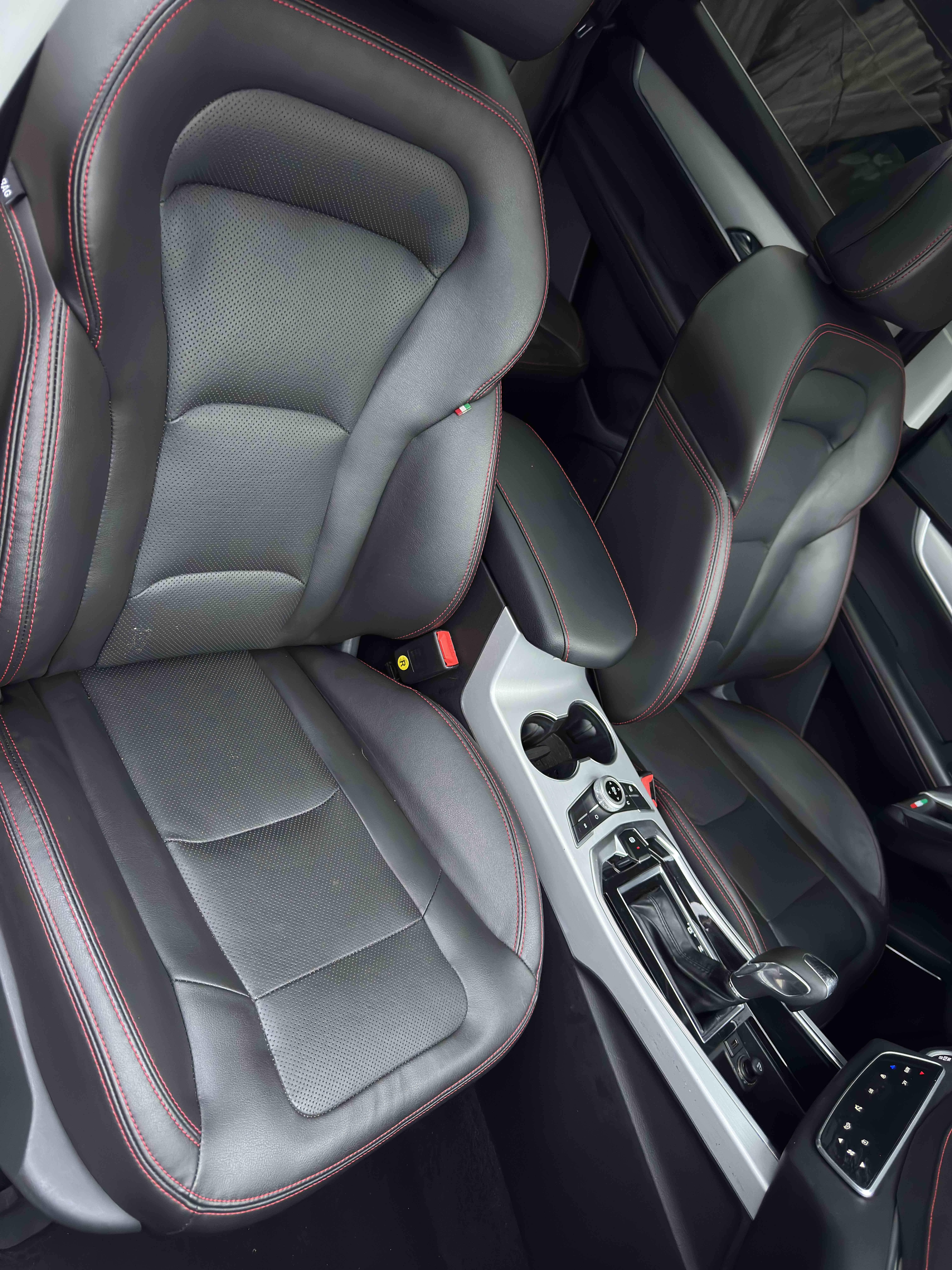 SWM斯威汽车 SWM斯威G01 2019 汽车图片 #28