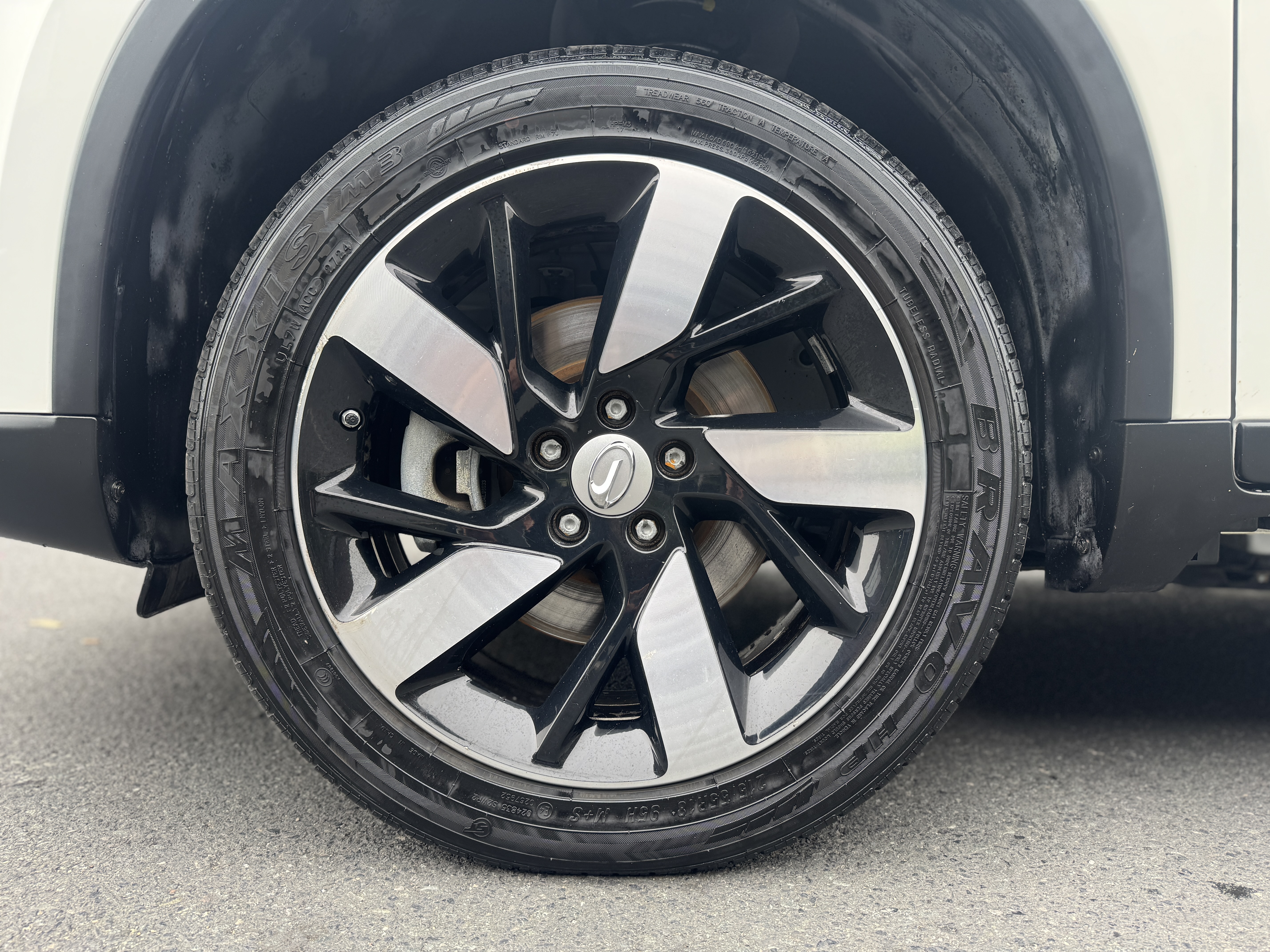 GAC ix4 2018 car image #28