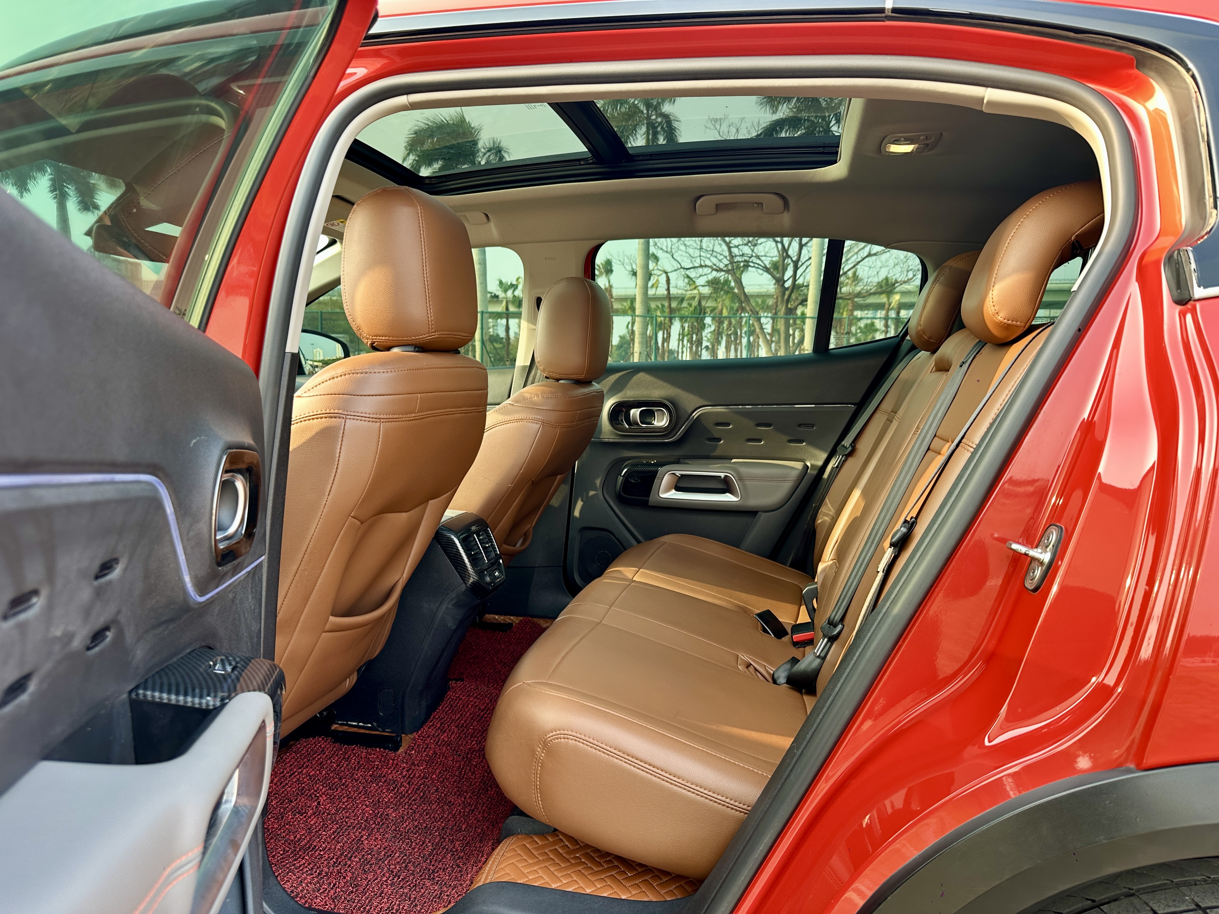 Citroen C5 AIRCROSS 2021 immagine di auto #28