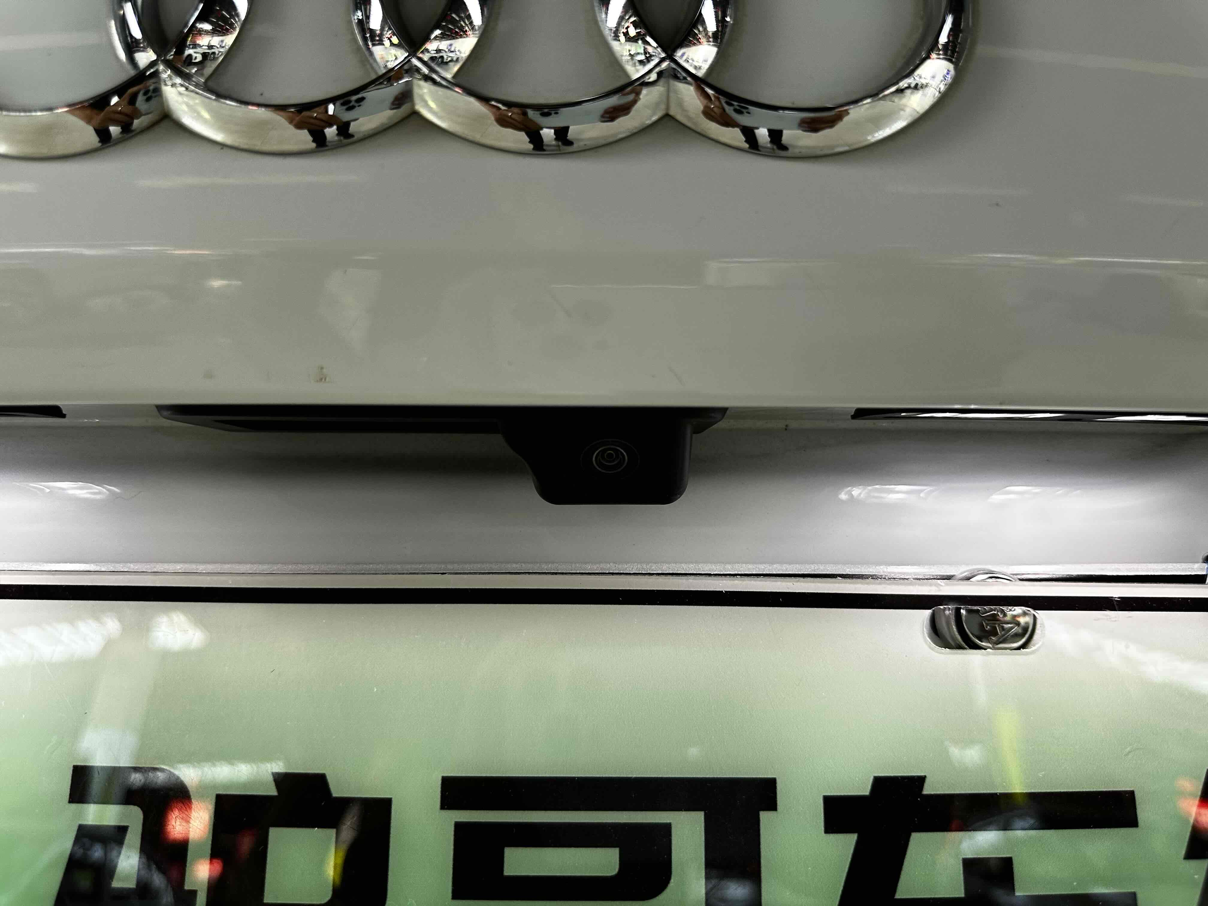 Audi Q2L e-tron 2021 car image #28