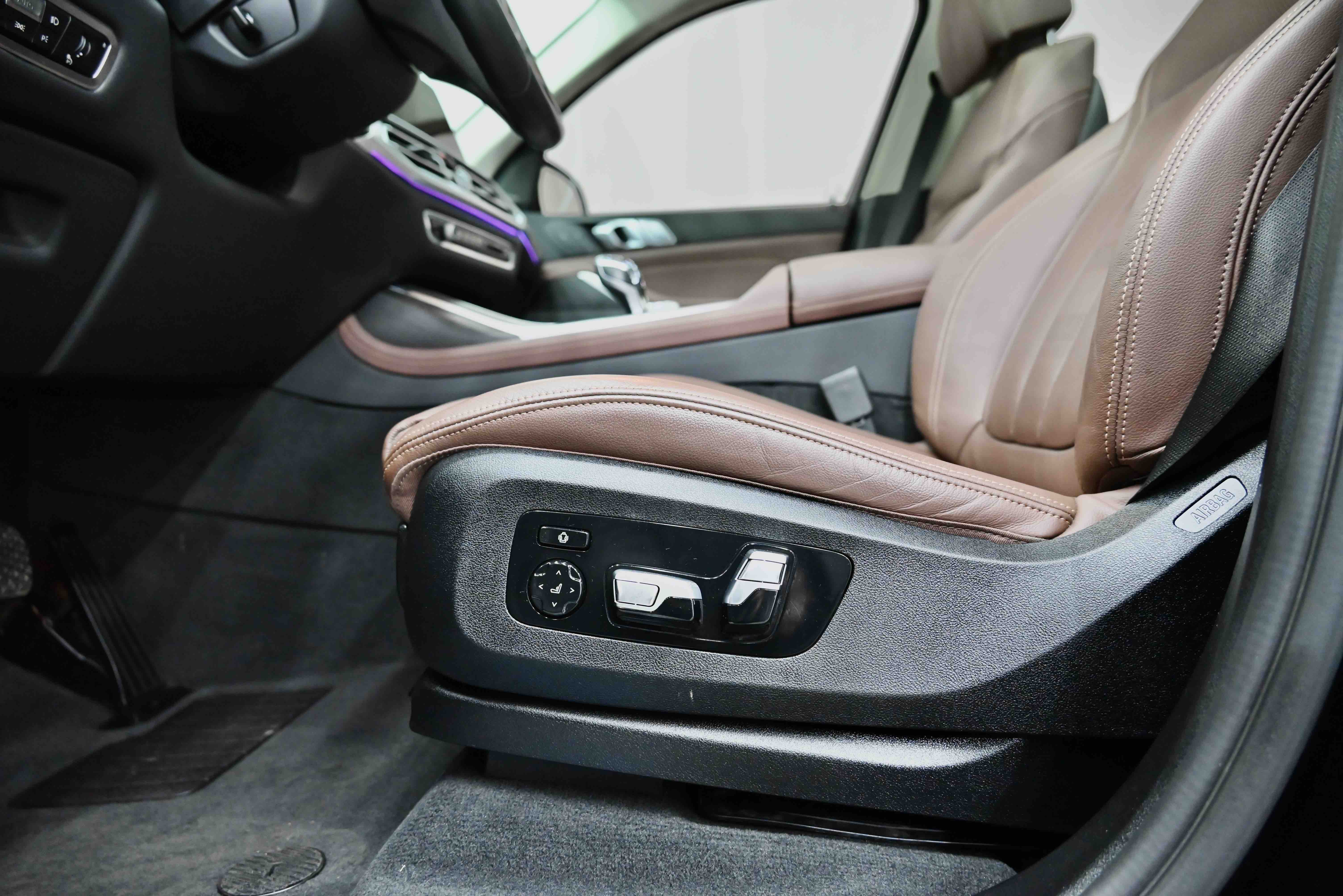 BMW X7 2020 #28 BMW X7 2020 car image #28