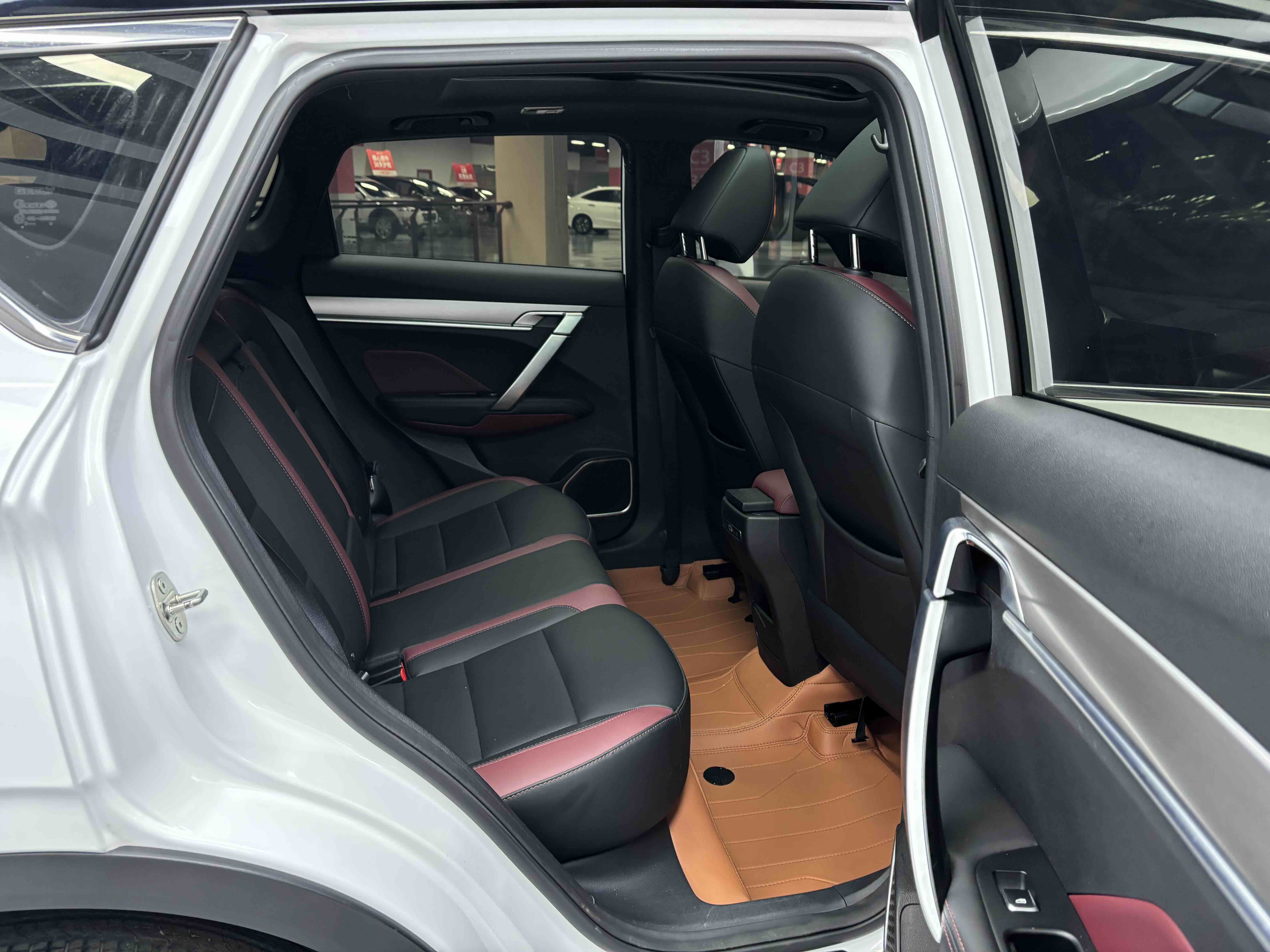 GEELY Coolray 2021 #28 GEELY Coolray 2021 car image #28