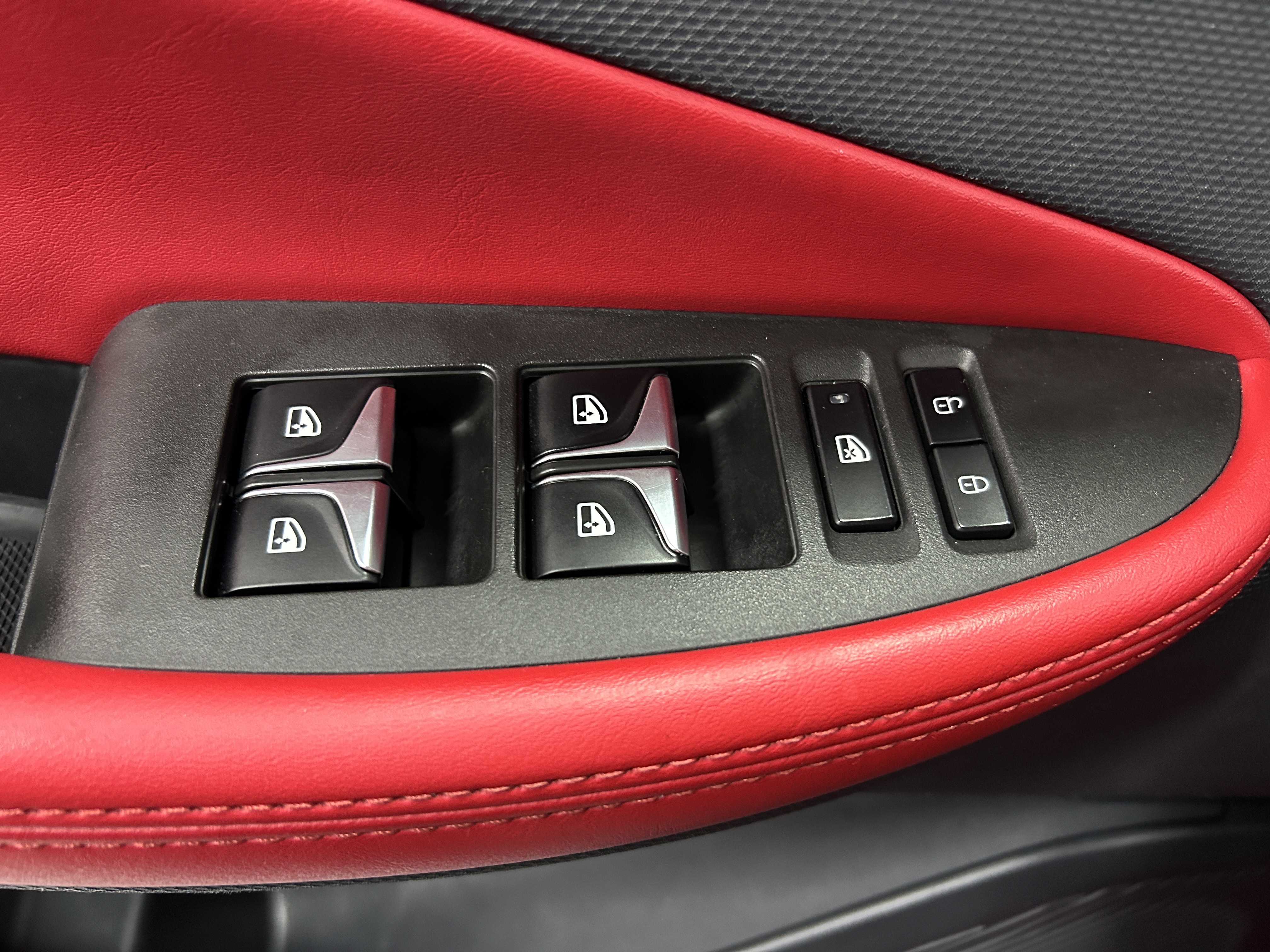 Changan UNI-T 2021 immagine di auto #28