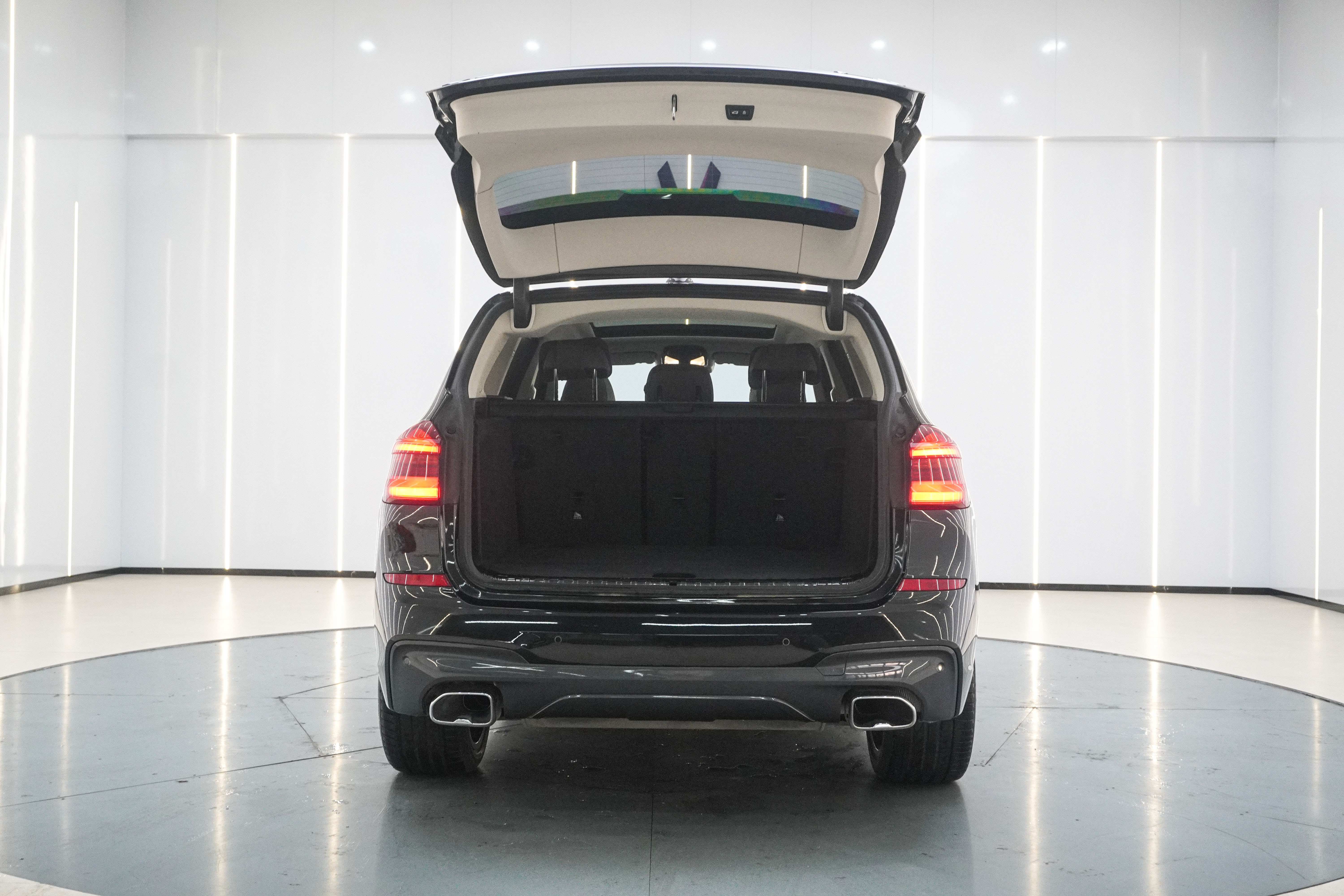 BMW X3 2021 car image #28