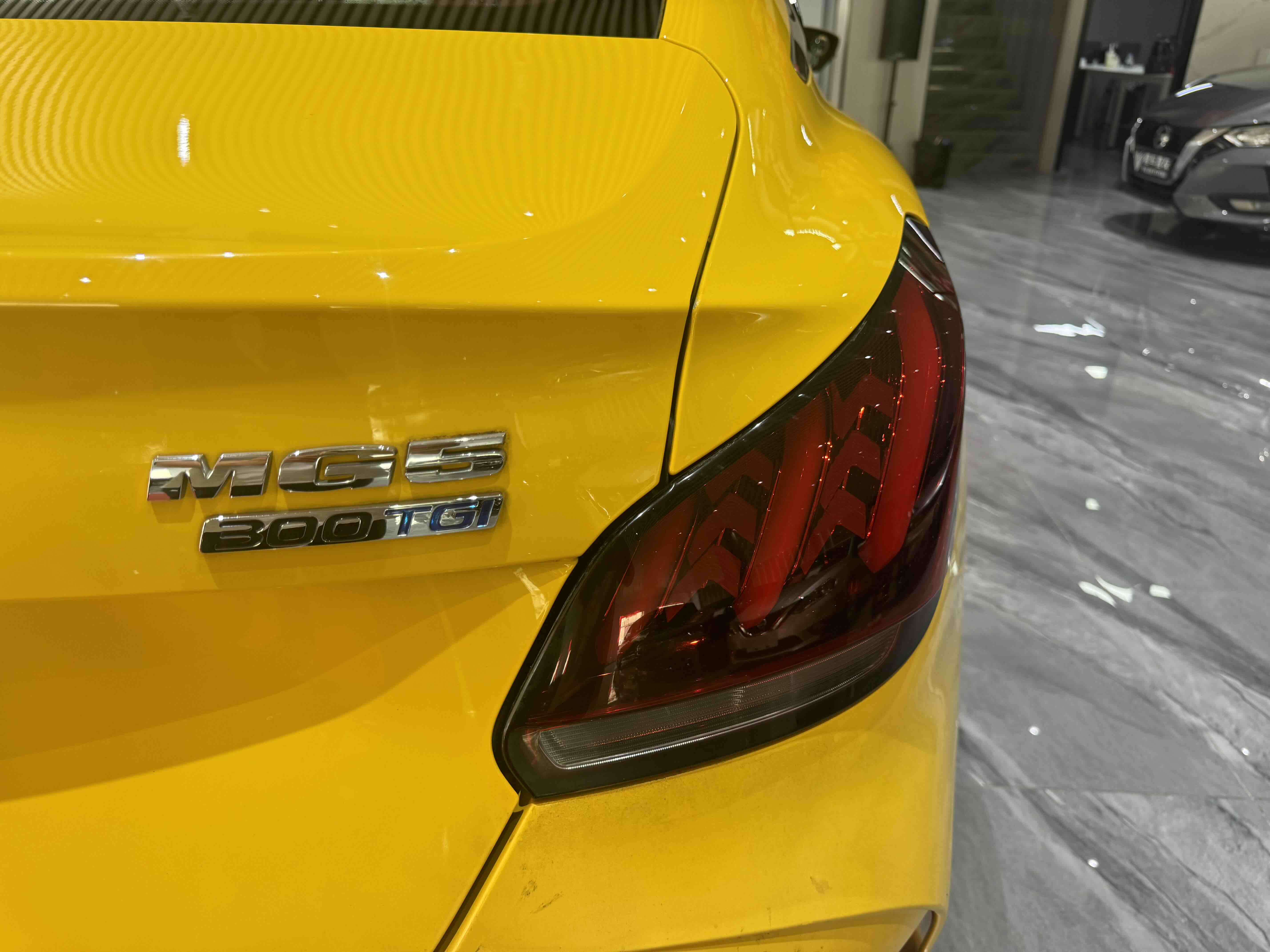 5 2021 car image #28