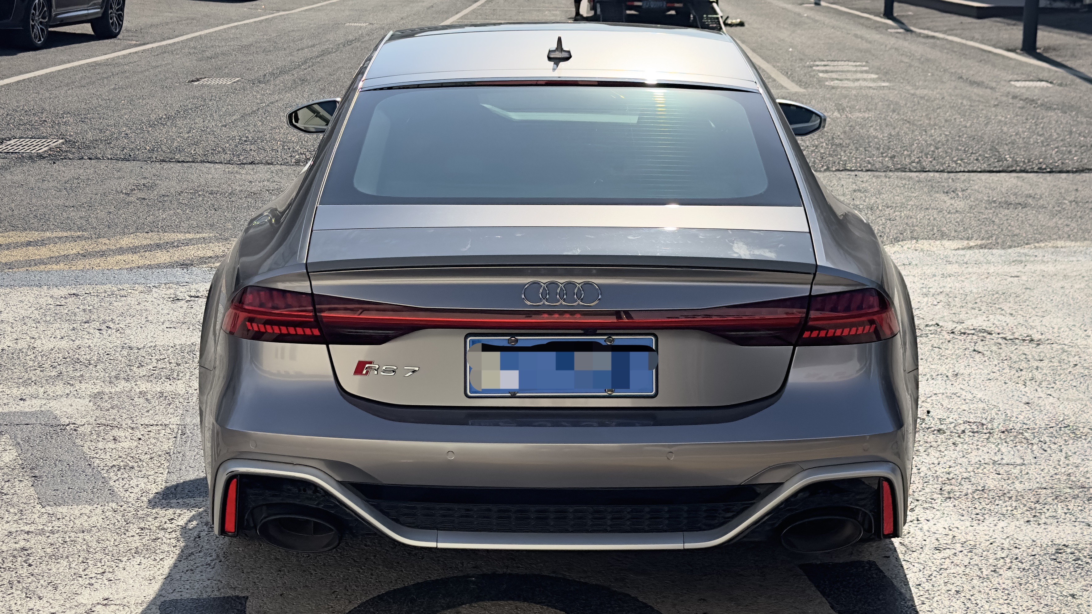 Audi RS 7 2021 car image #28