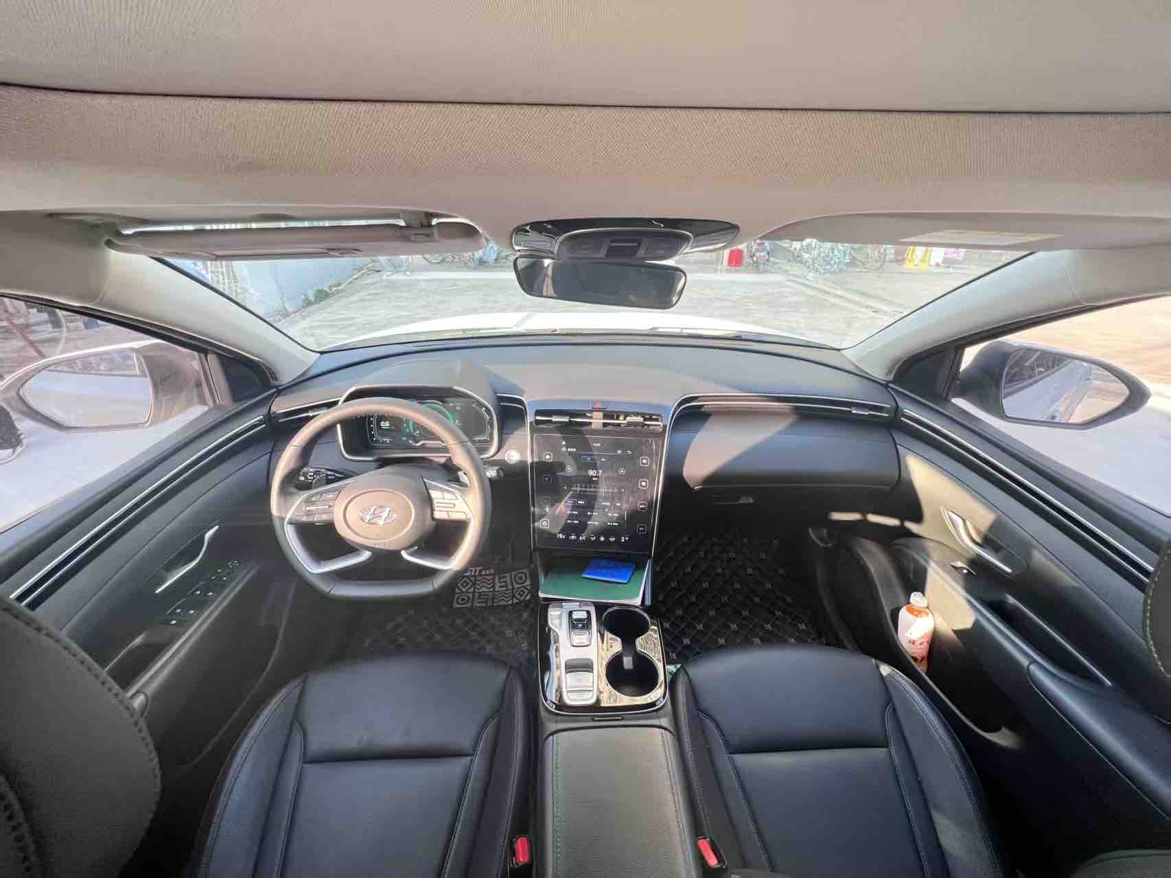 Hyundai Tucson 2022 immagine di auto #28