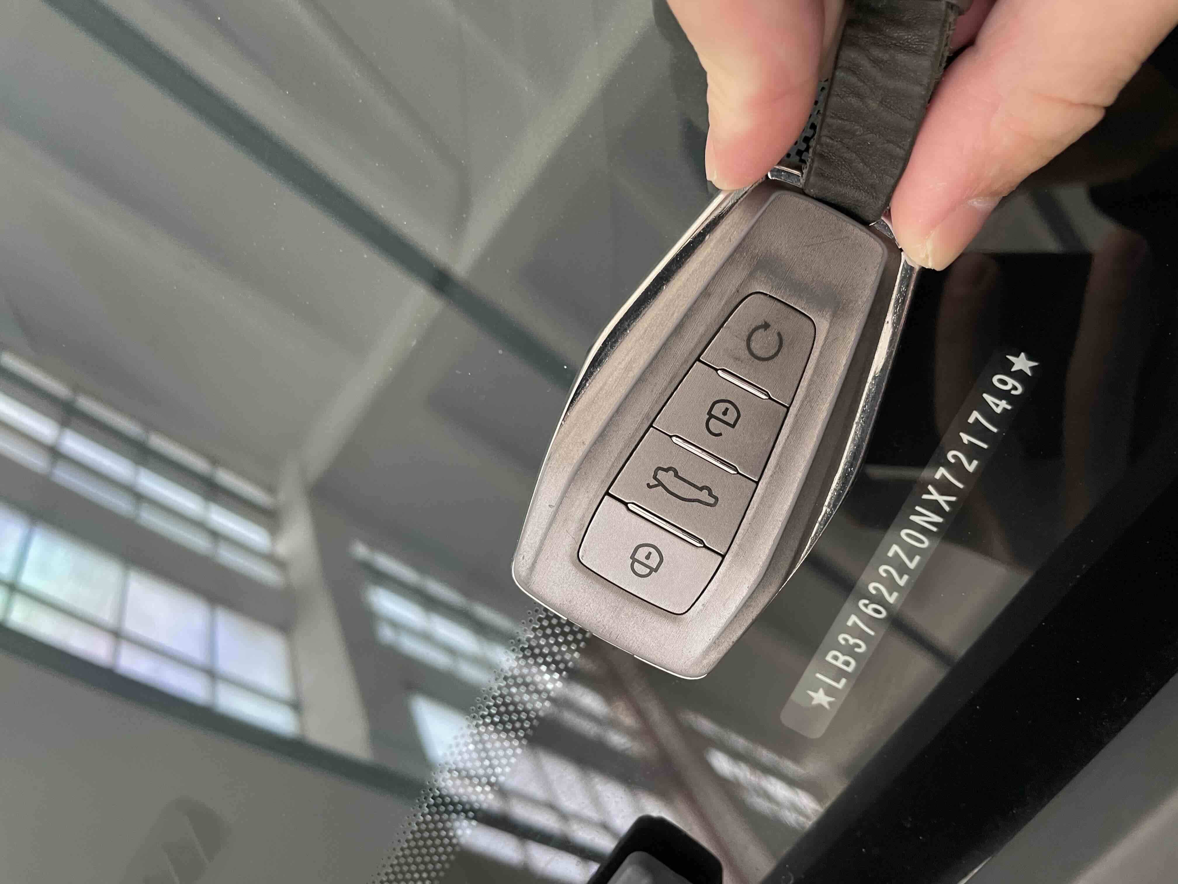 GEELY Coolray 2022 #28 GEELY Coolray 2022 car image #28