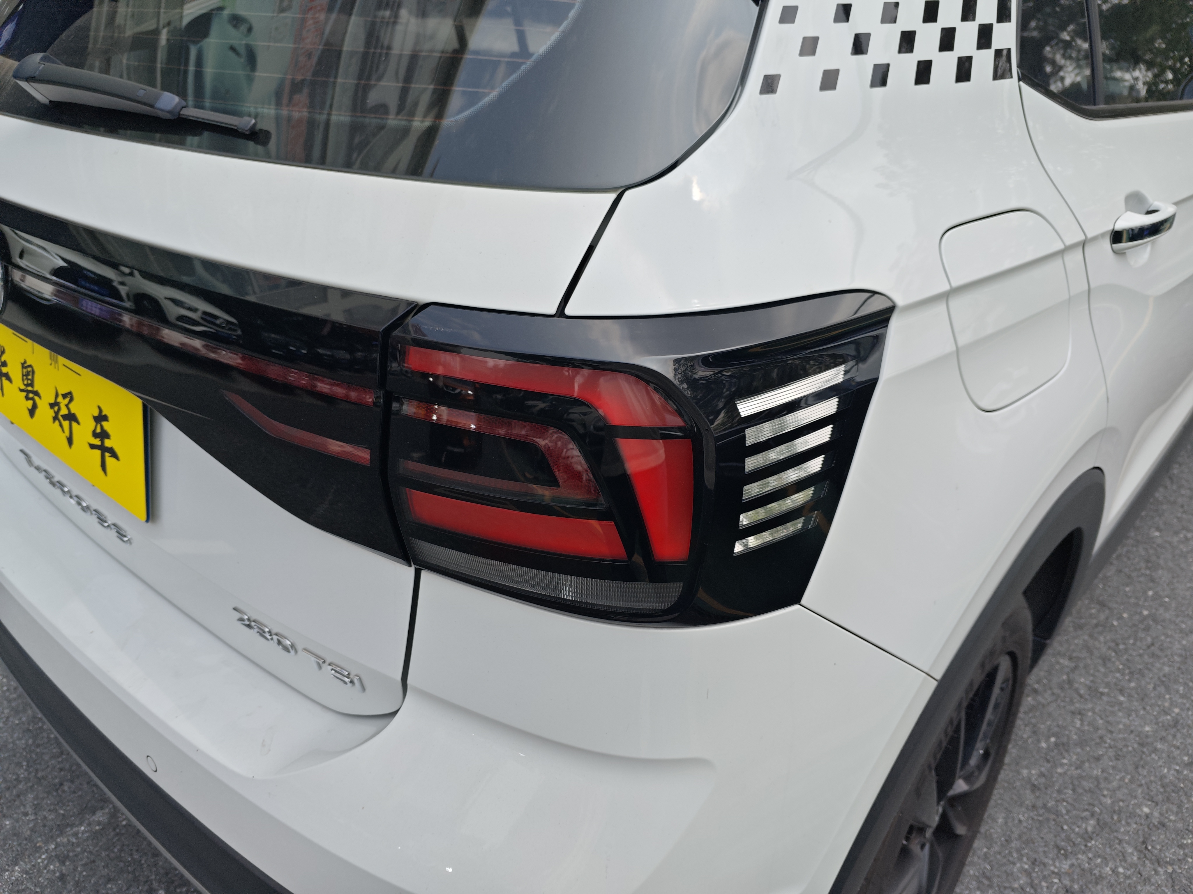 Volkswagen T-Cross 2023 #28 Volkswagen T-Cross 2023 car image #28