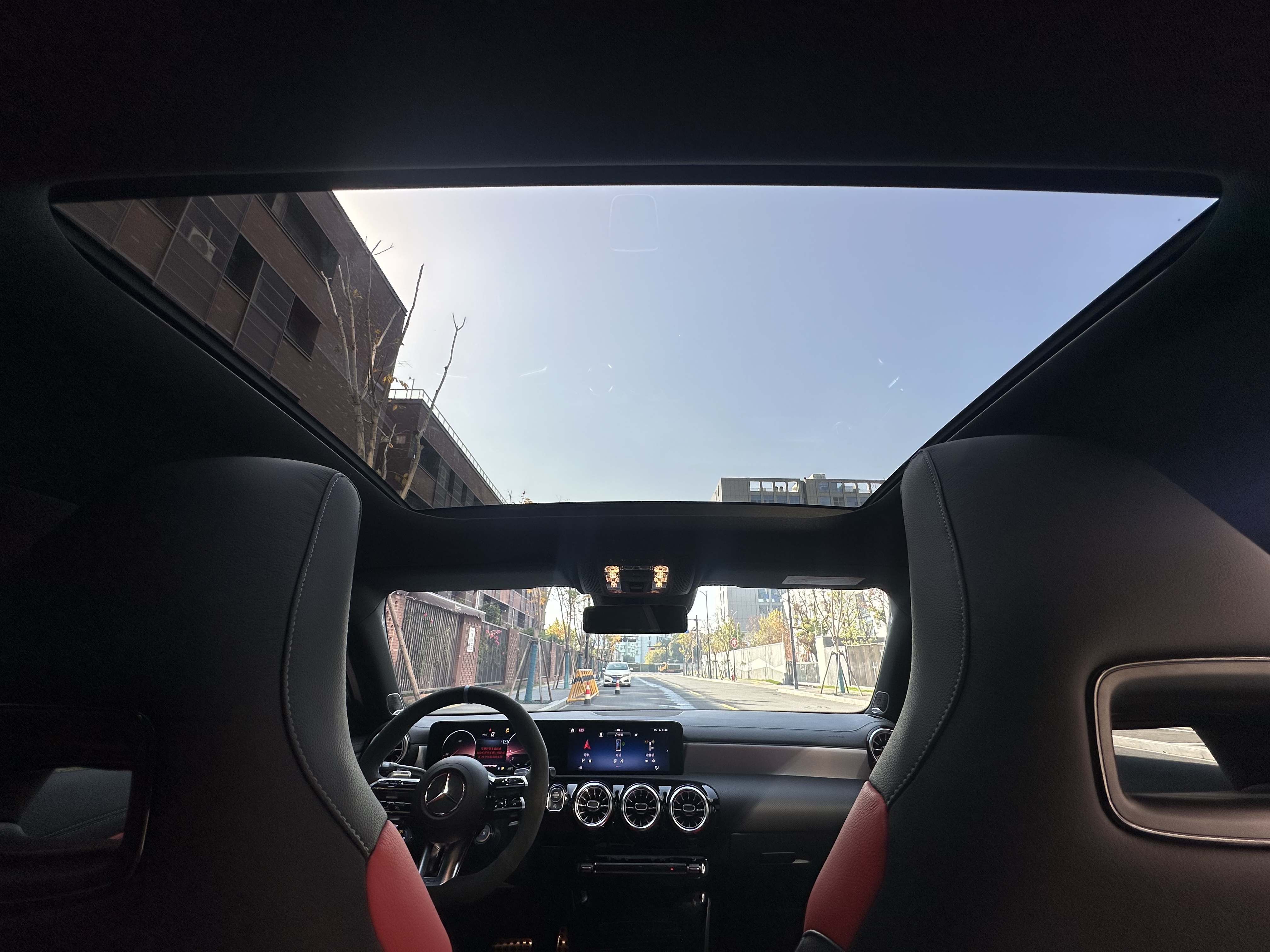 Mercedes-Benz A AMG (Imported) 2024 immagine di auto #28