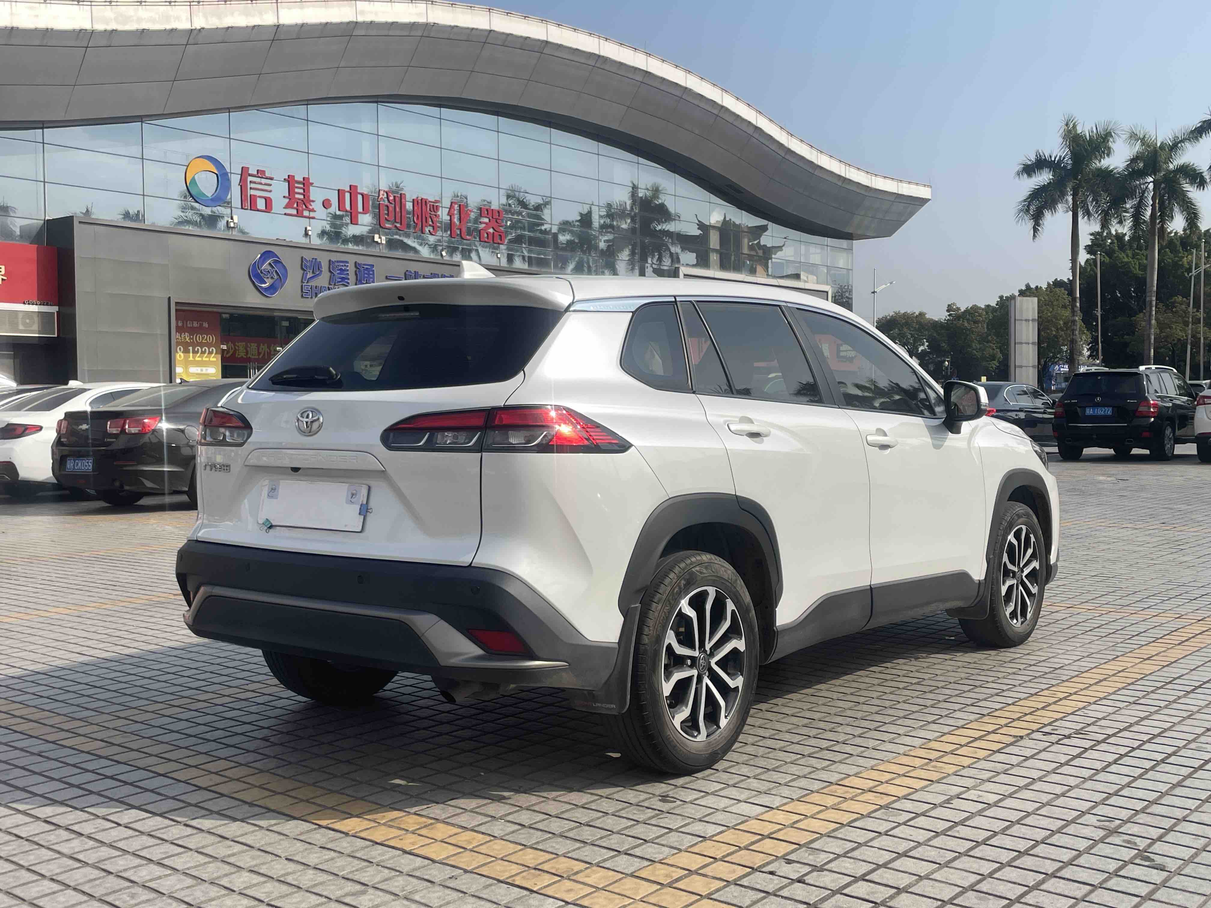 丰田 锋兰达 2022 汽车图片 #28