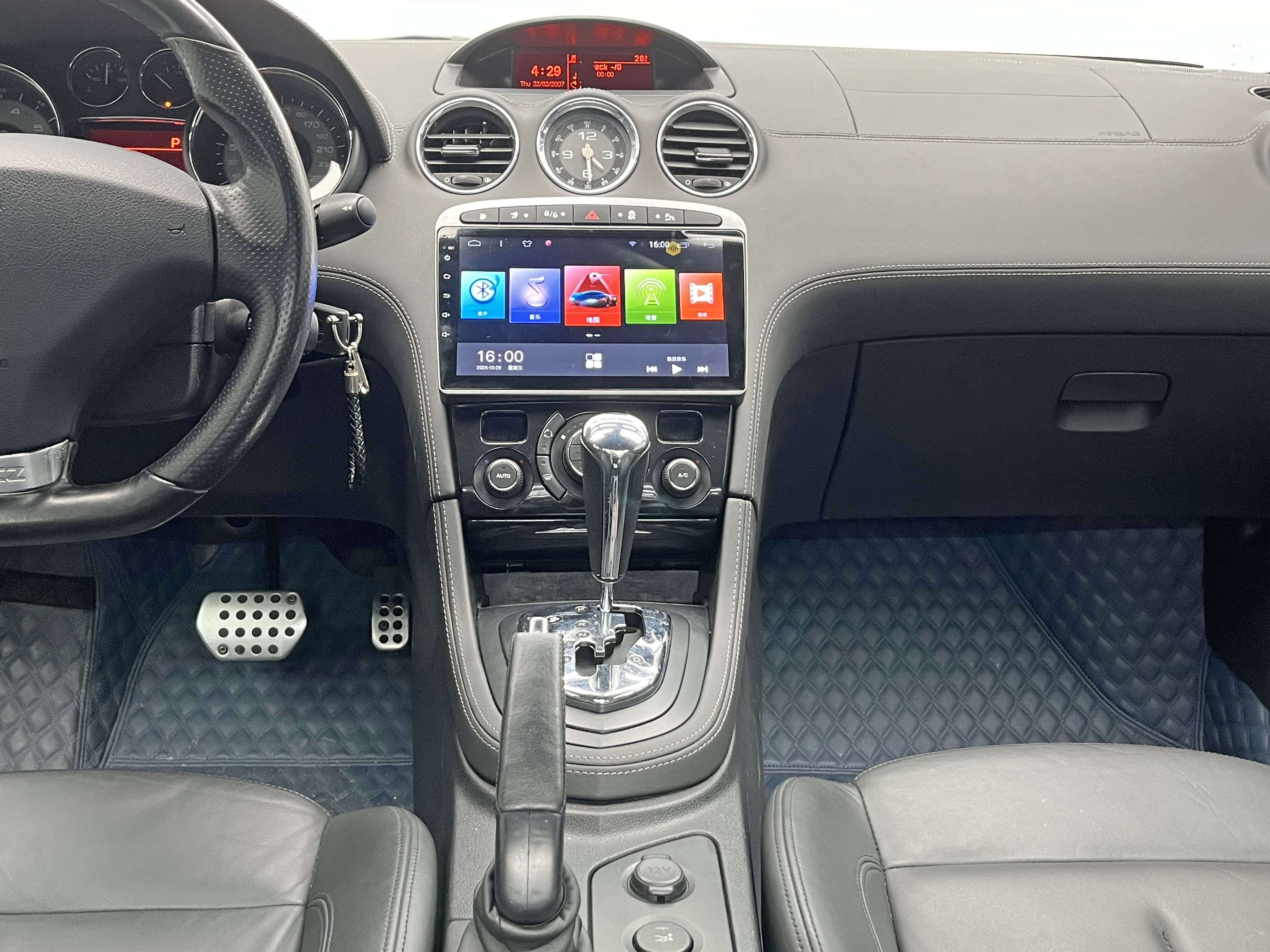 Peugeot RCZ 2012 صورة سيارة #28