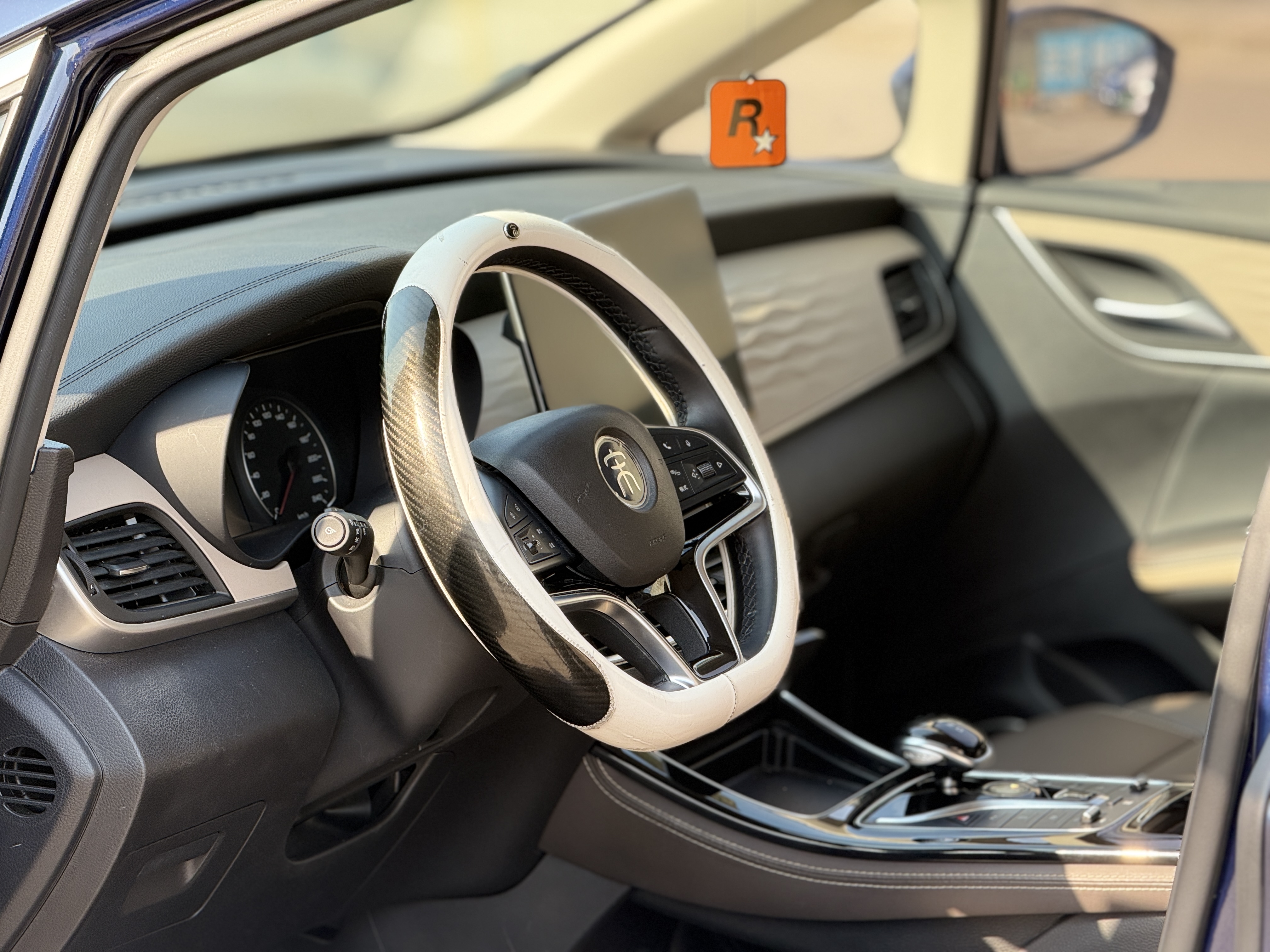 BYD Song MAX New Energy 2023 car image #28