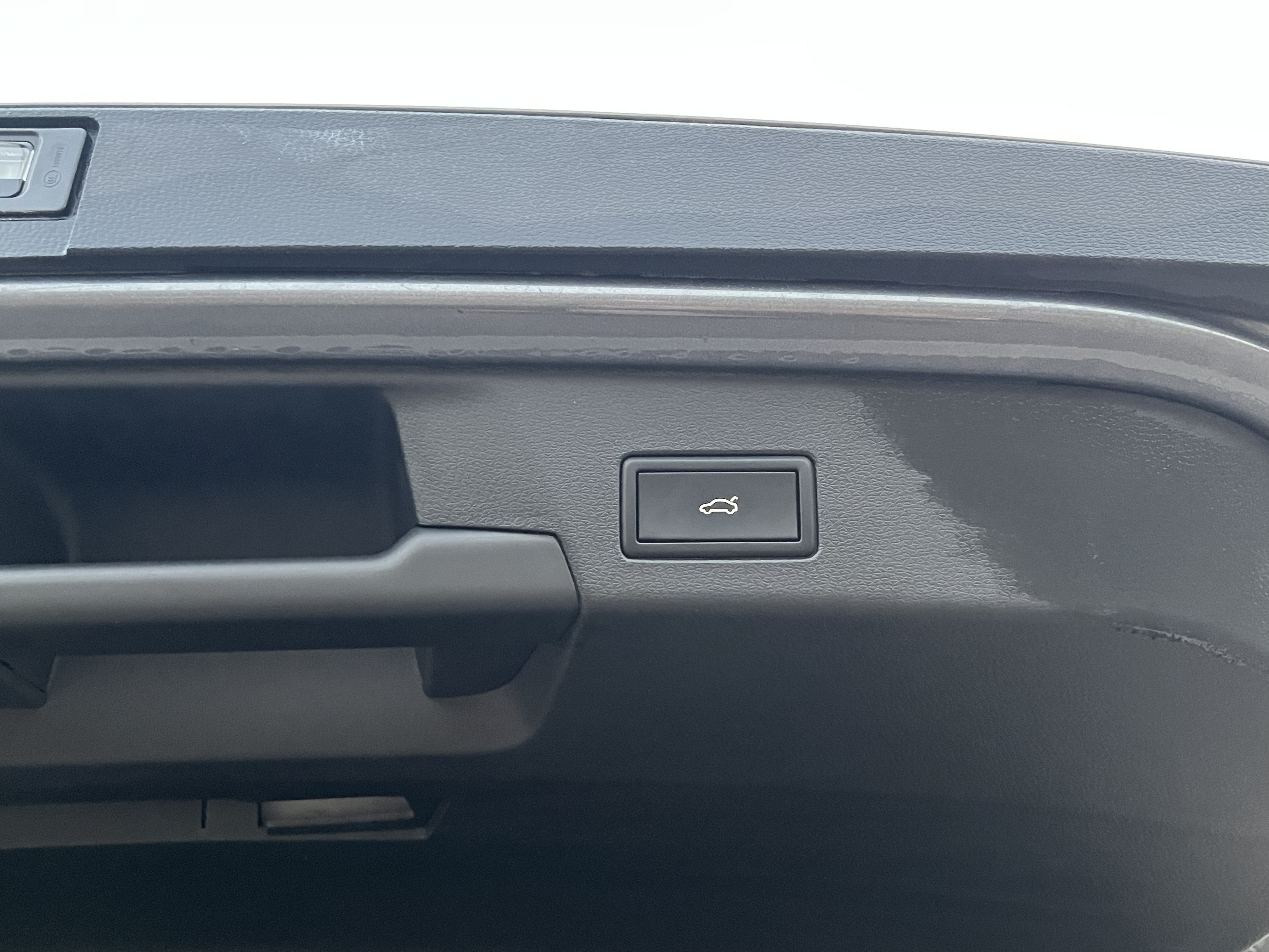 Volkswagen ID.6 X 2023 car image #28