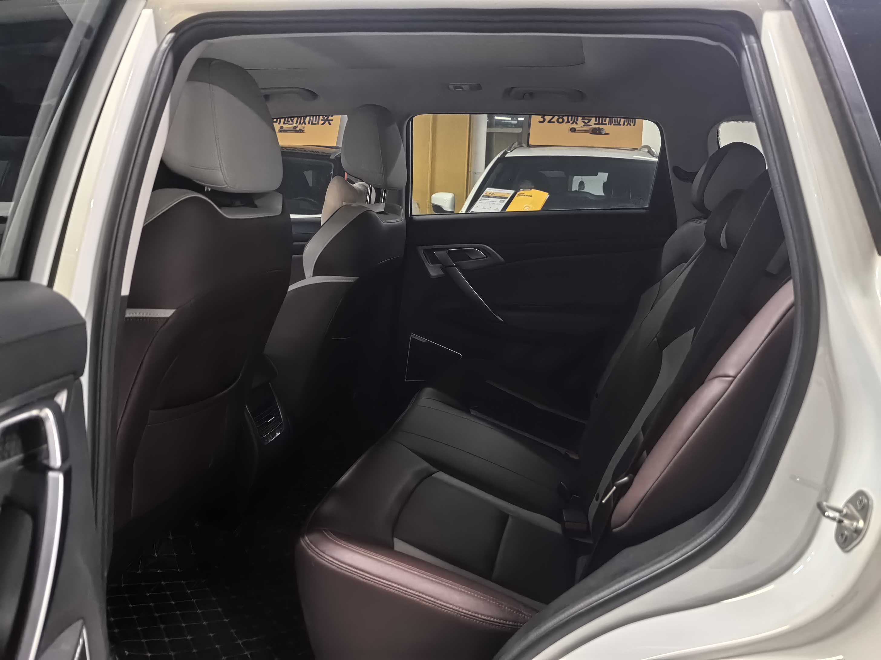 GEELY Boyue 2023 imagem de carro #28