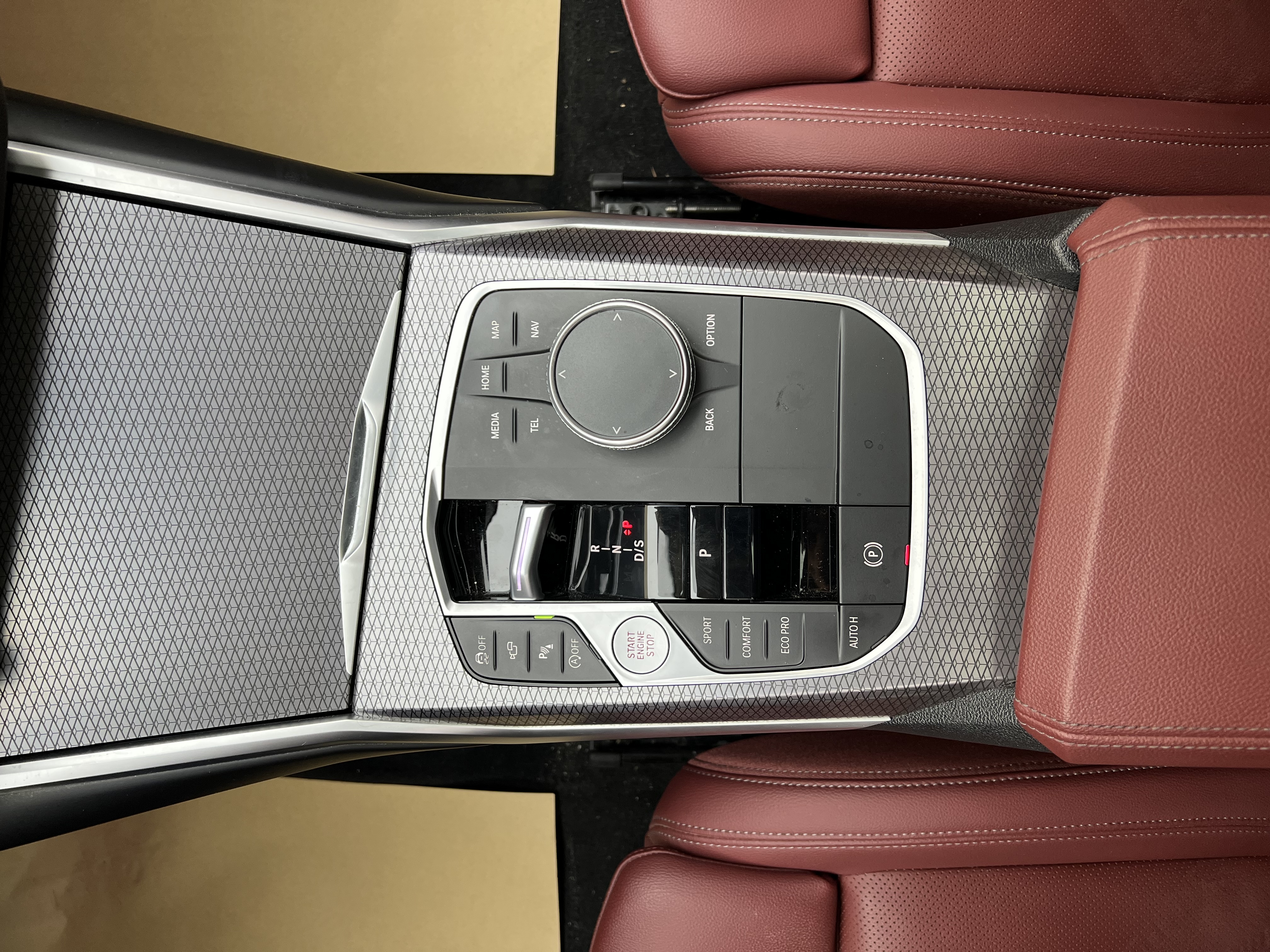 BMW 3 Series 2024 #28 BMW 3 Series 2024 car image #28