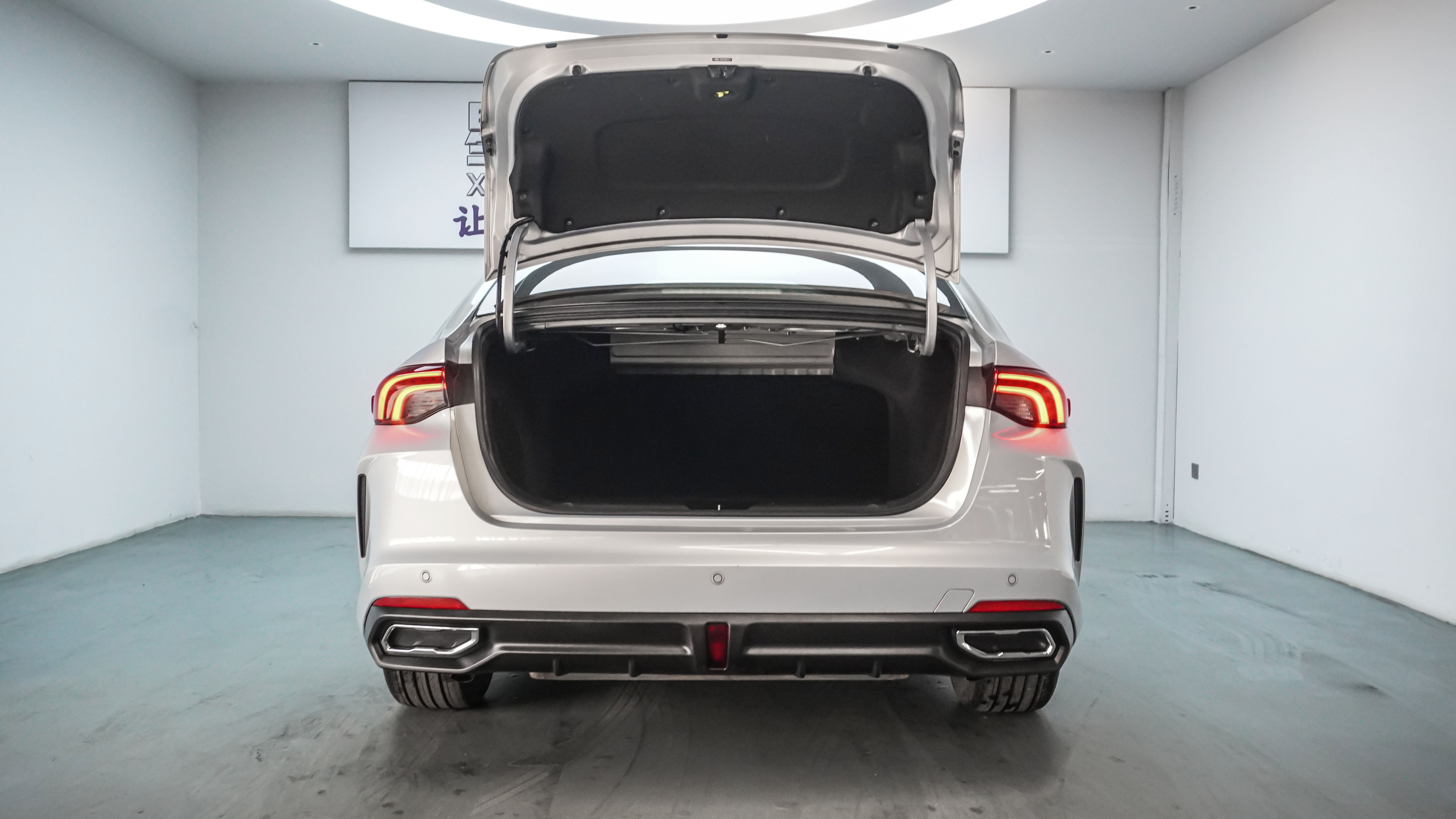 GAC Trumpchi Empow 2024 #28 GAC Trumpchi Empow 2024 car image #28