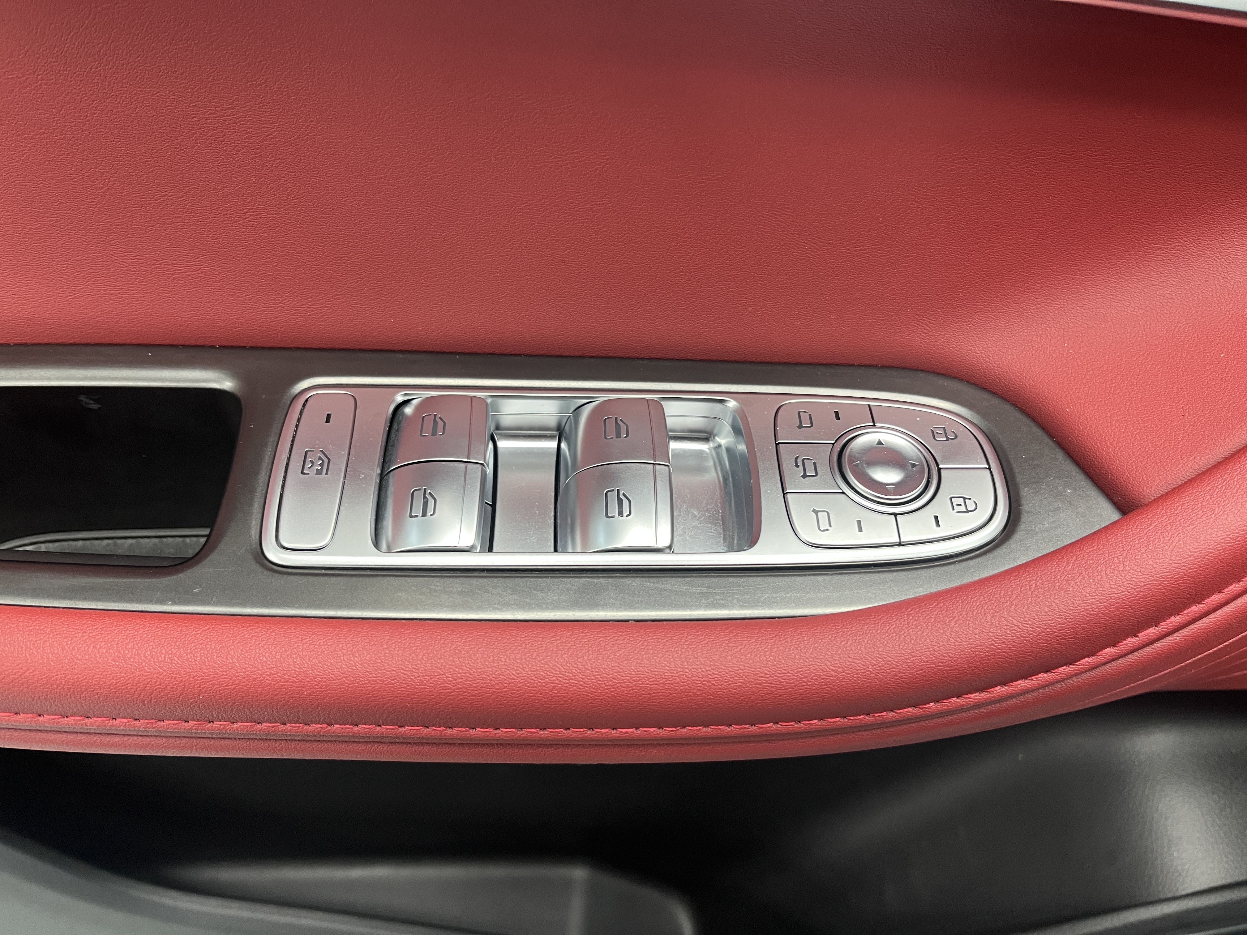 Chery Tiggo 7 Plus 2023 car image #28