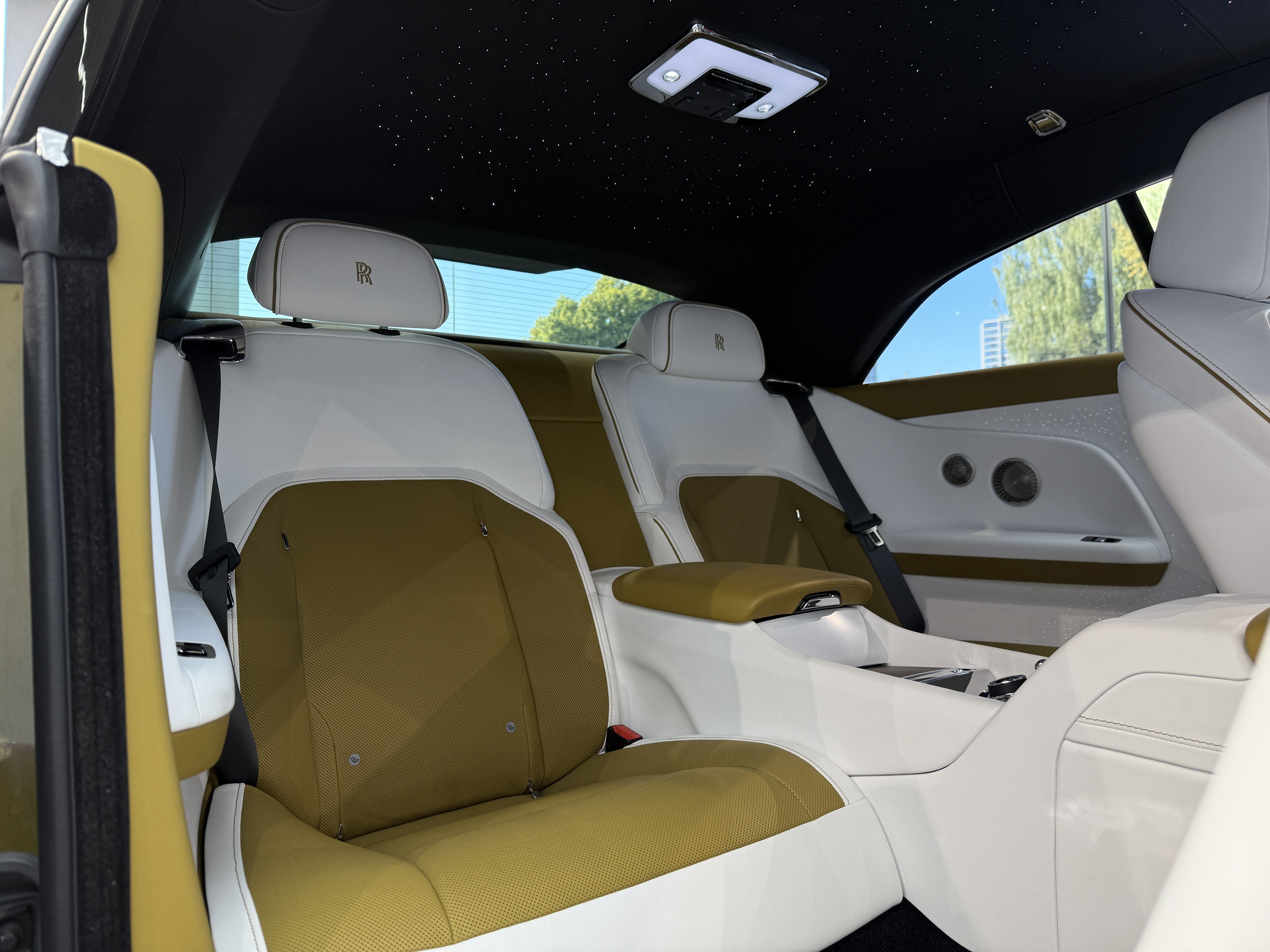 劳斯莱斯 闪灵 2024 #28 劳斯莱斯 闪灵 2024 汽车图片 #28