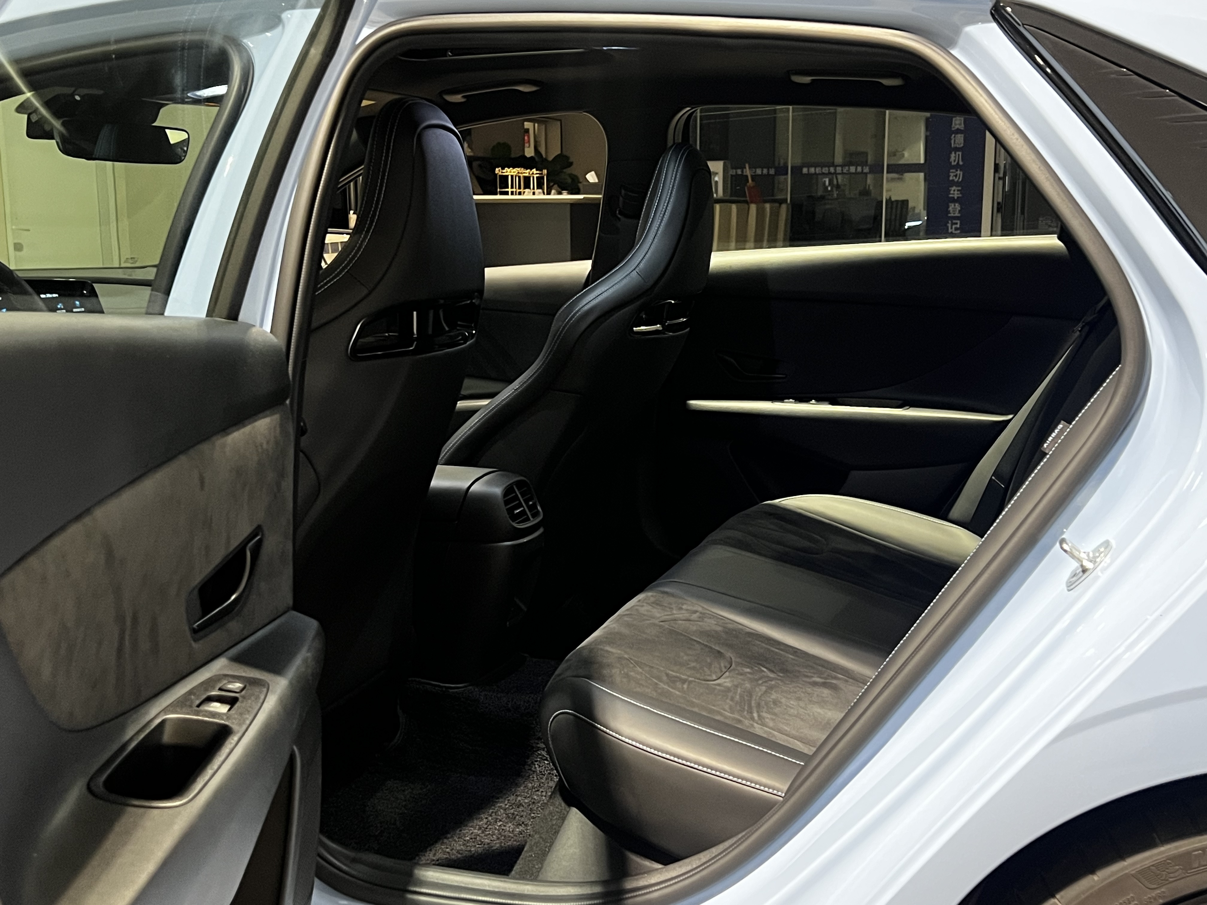 Hyundai Elantra N 2023 car image #28