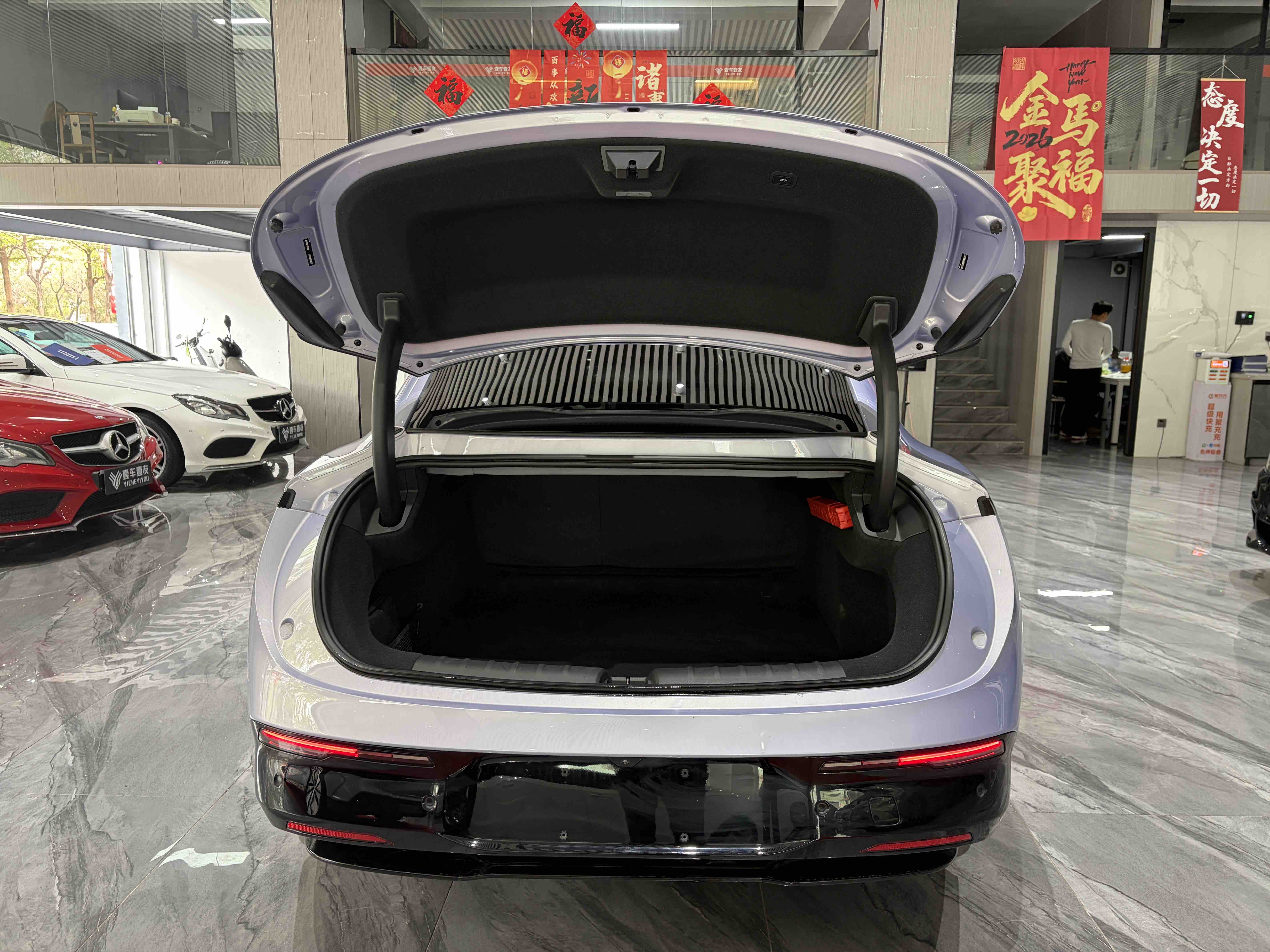 极氪 极氪007 2025 汽车图片 #28