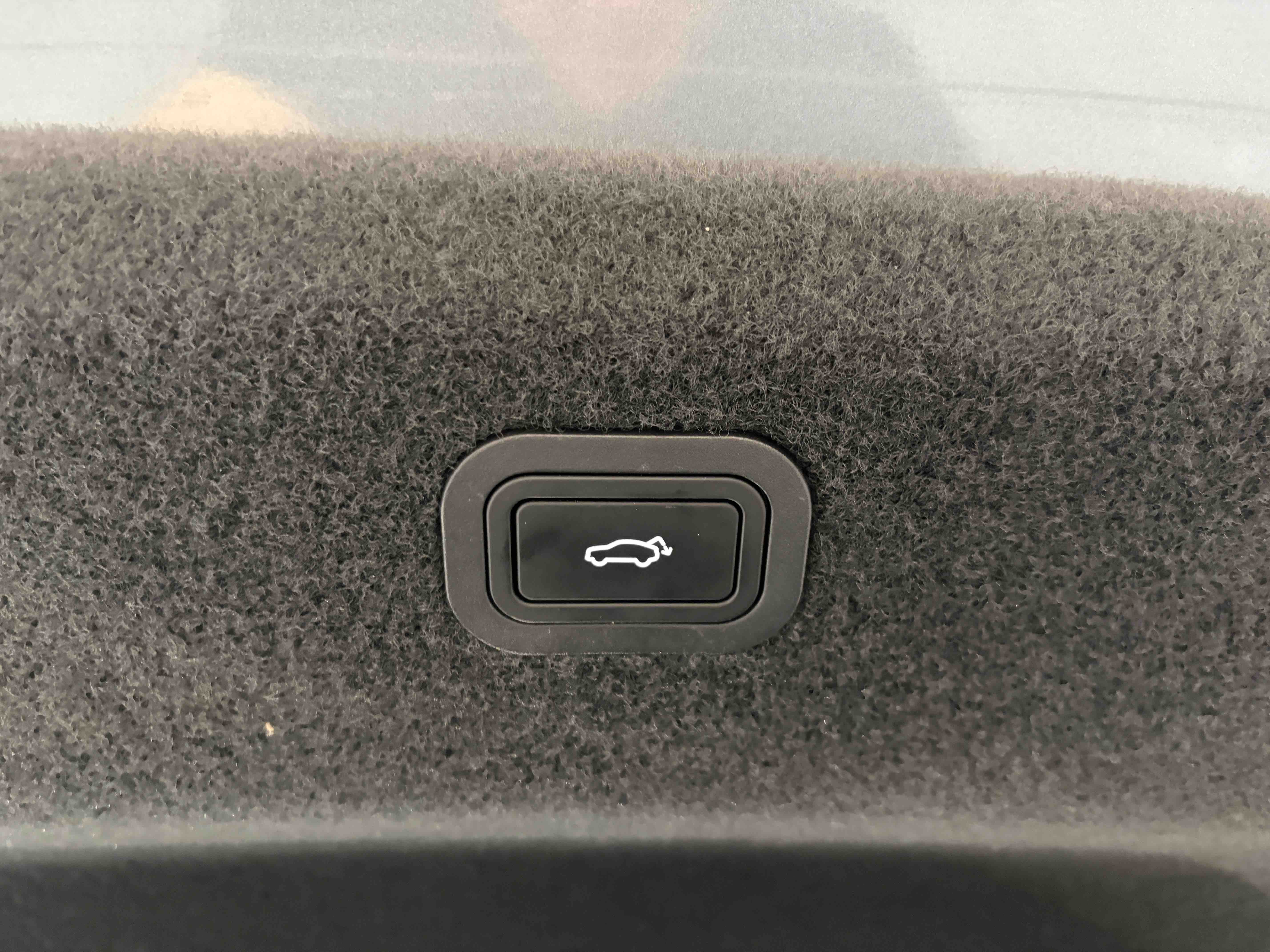 极氪 极氪007 2024 汽车图片 #28