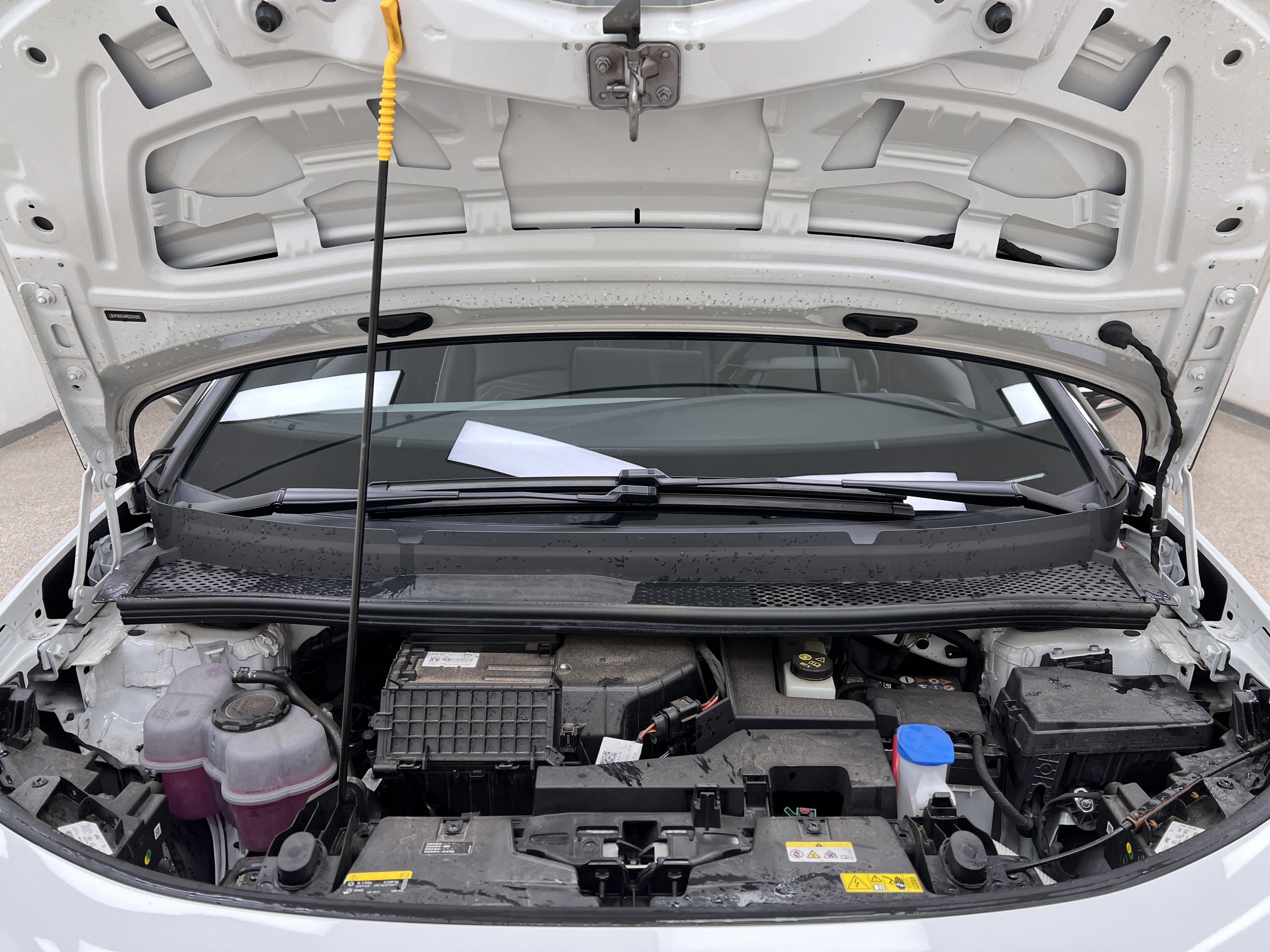 Volkswagen ID.3 2024 immagine di auto #28