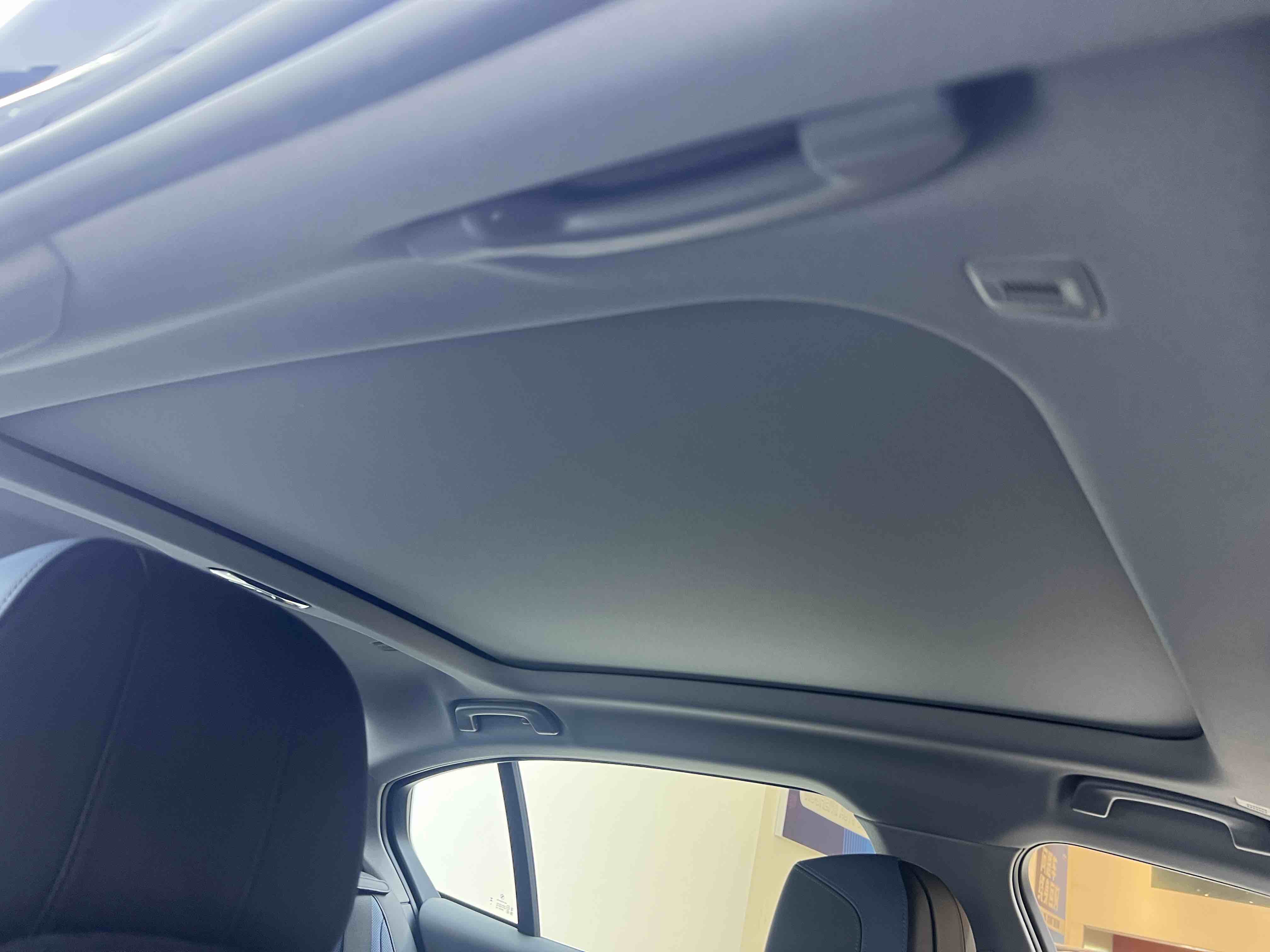 BMW i5 2025 car image #28