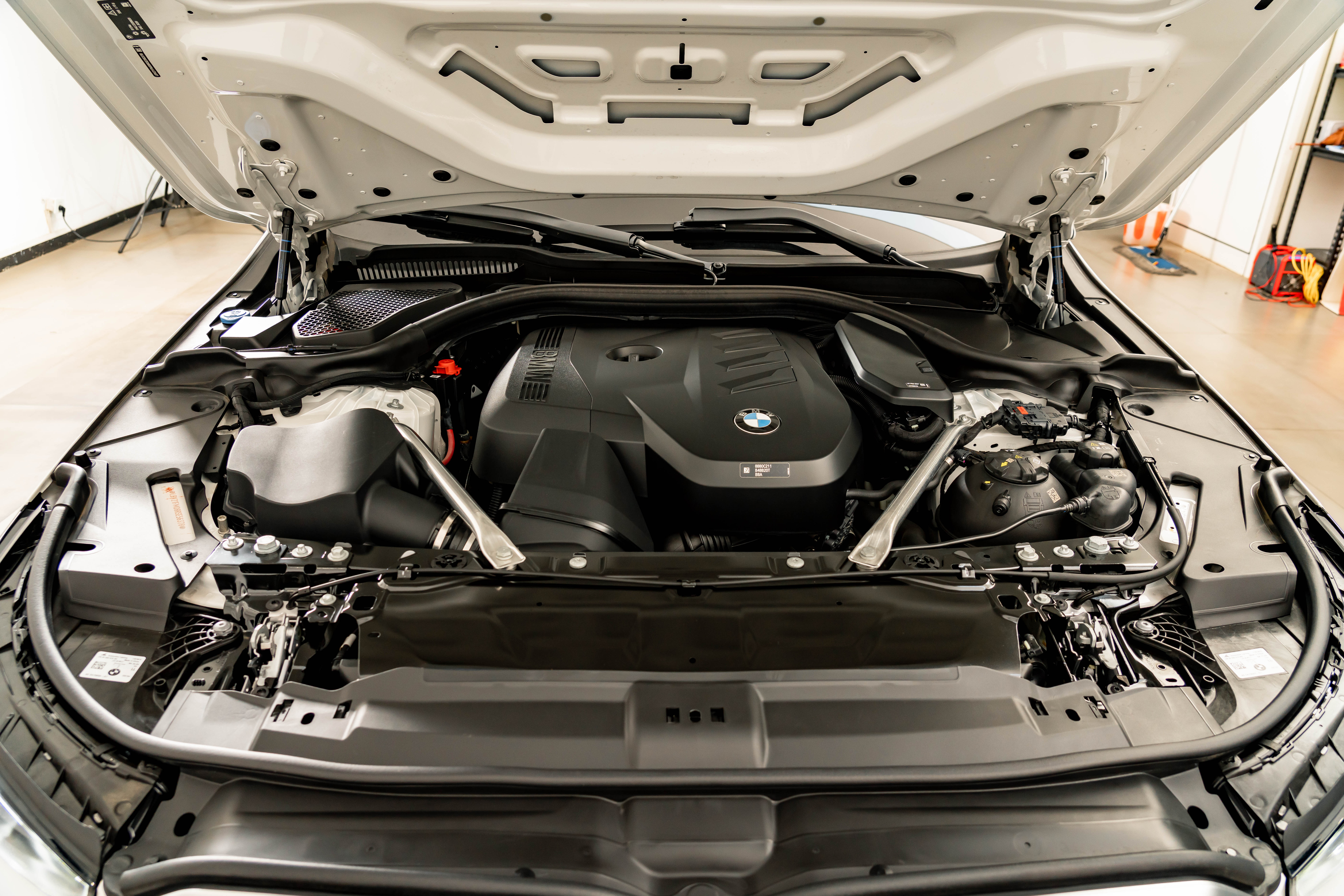 BMW 5 Series 2025 car image #28